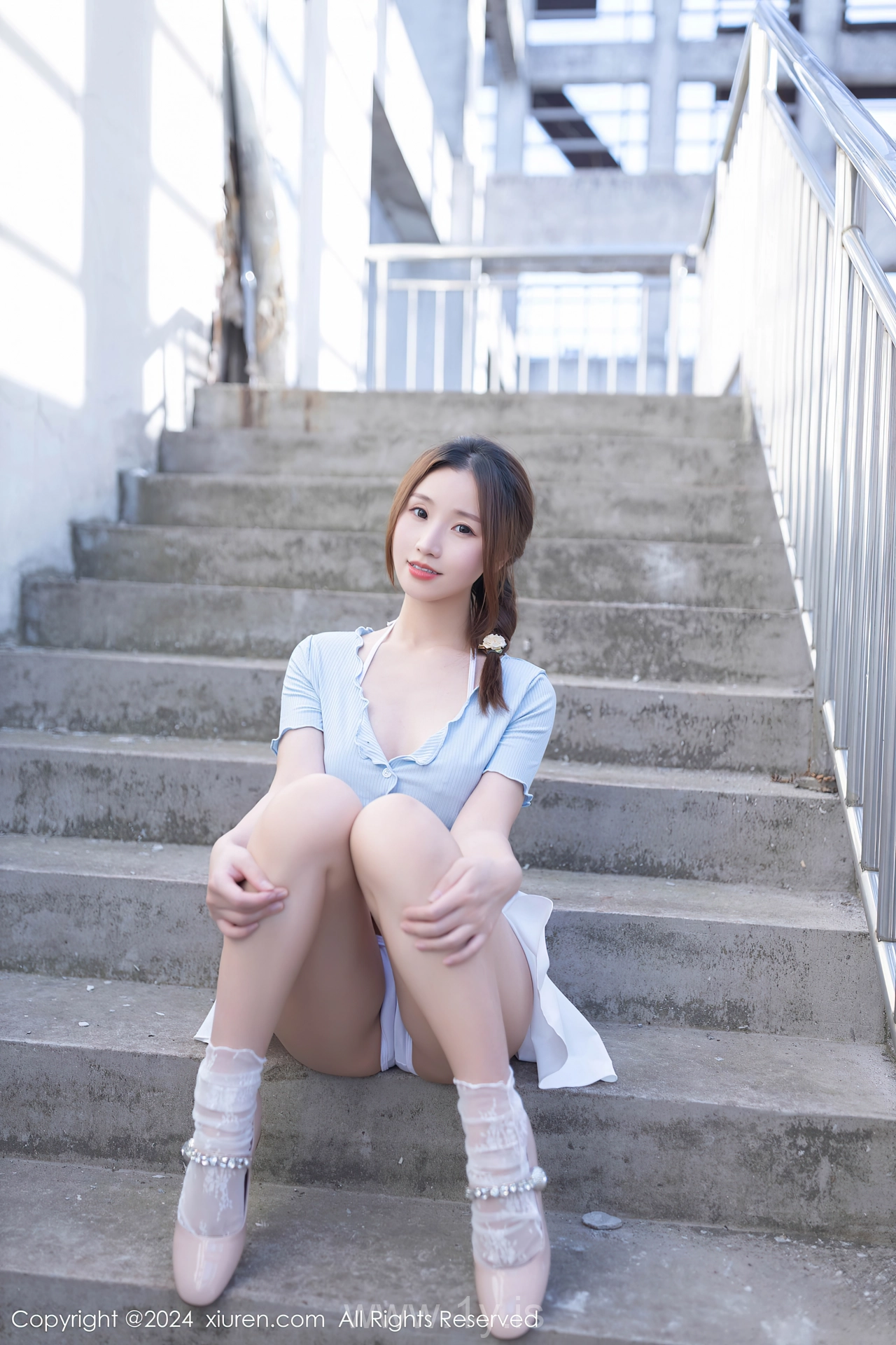 XIUREN(秀人网) No.8369 Charismatic Chinese Jade 杏子Yada