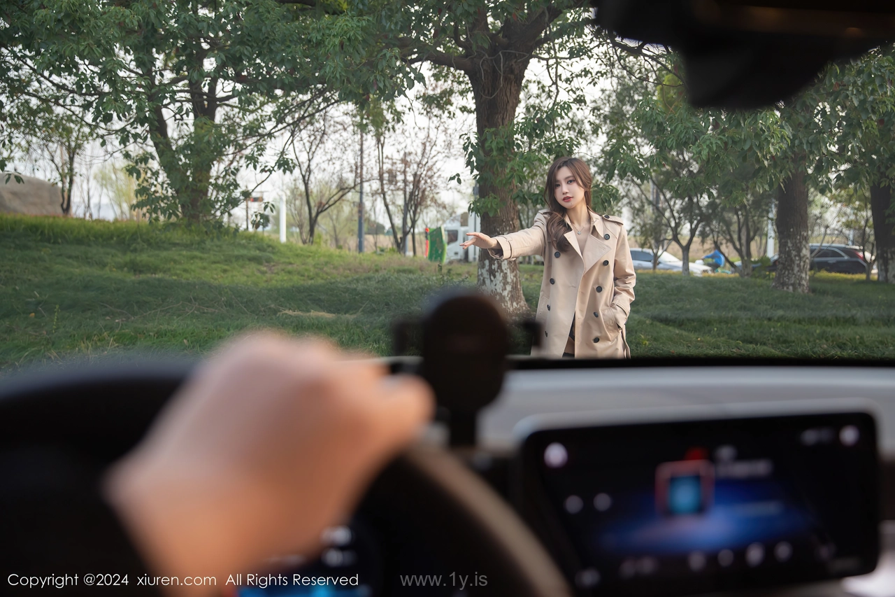 XIUREN(秀人网) No.8371 Captivating & Well Done Chinese Hottie 绮里嘉ula