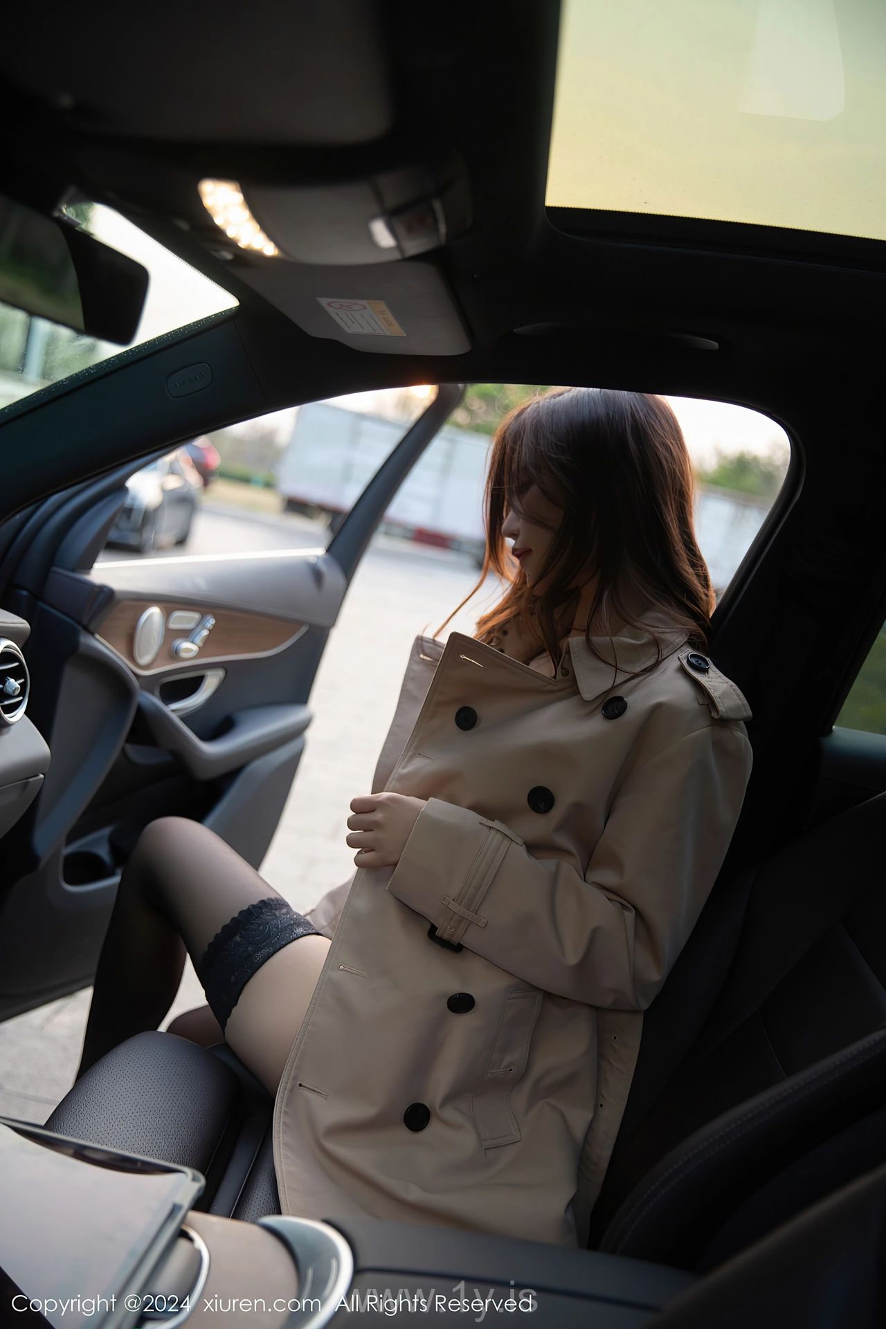 XIUREN(秀人网) No.8371 Captivating & Well Done Chinese Hottie 绮里嘉ula