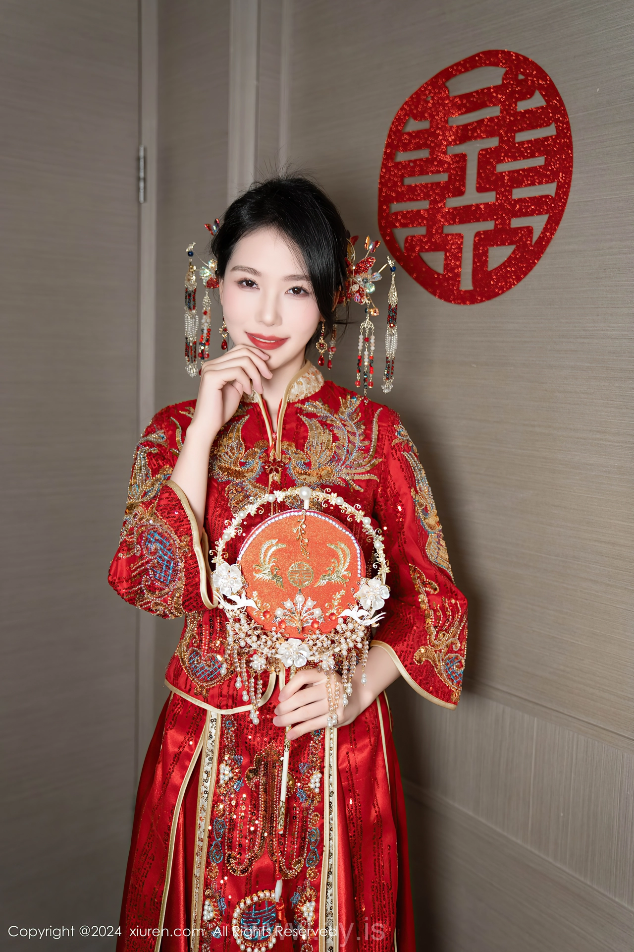 XIUREN(秀人网) No.8376 Refined Chinese Goddess 利世