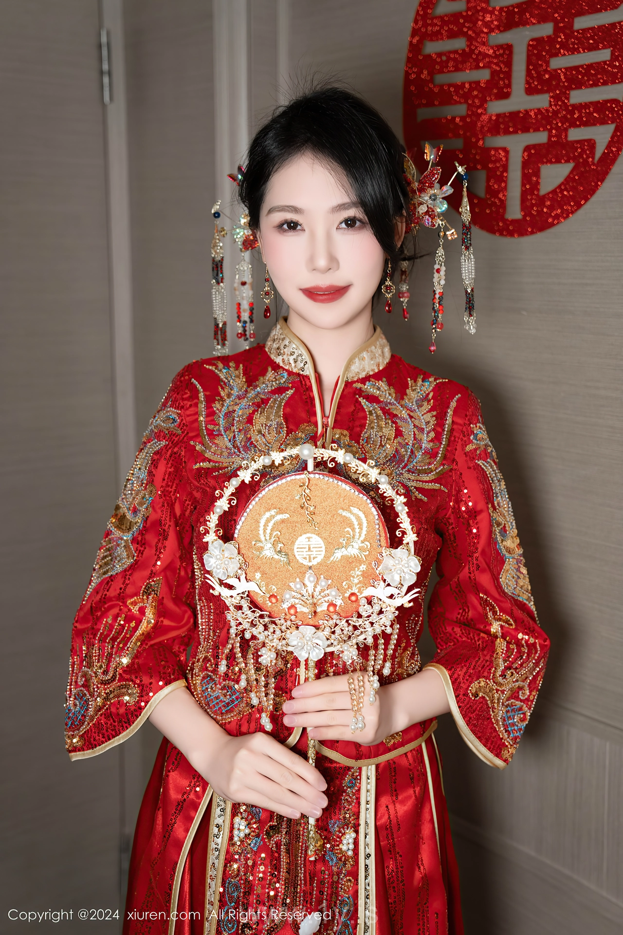 XIUREN(秀人网) No.8376 Refined Chinese Goddess 利世