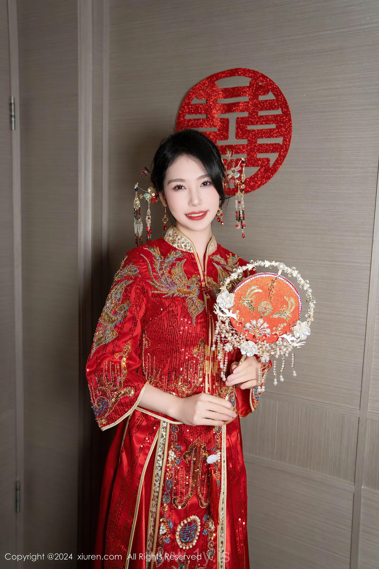 XIUREN(秀人网) No.8376 Refined Chinese Goddess 利世