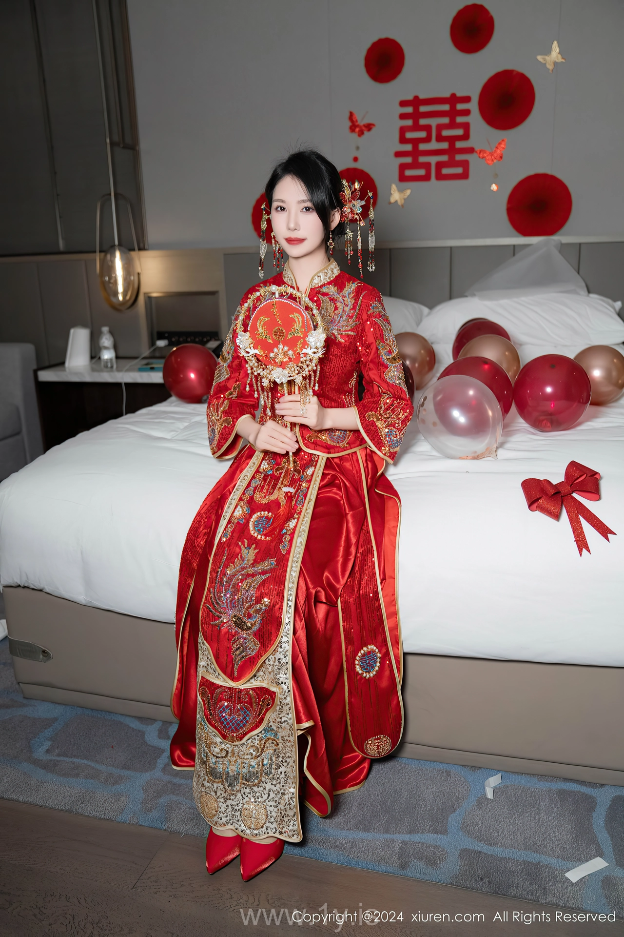 XIUREN(秀人网) No.8376 Refined Chinese Goddess 利世