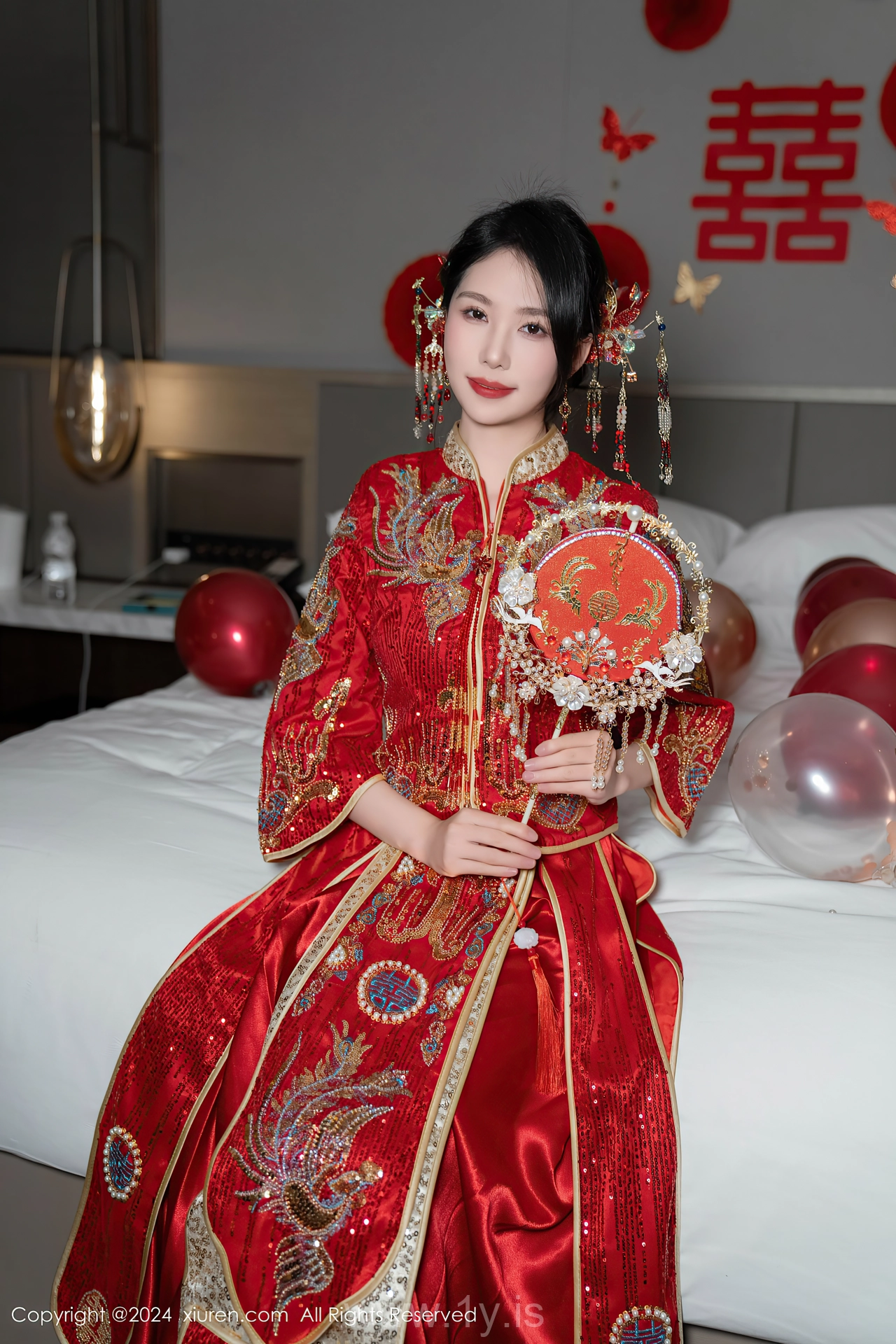 XIUREN(秀人网) No.8376 Refined Chinese Goddess 利世