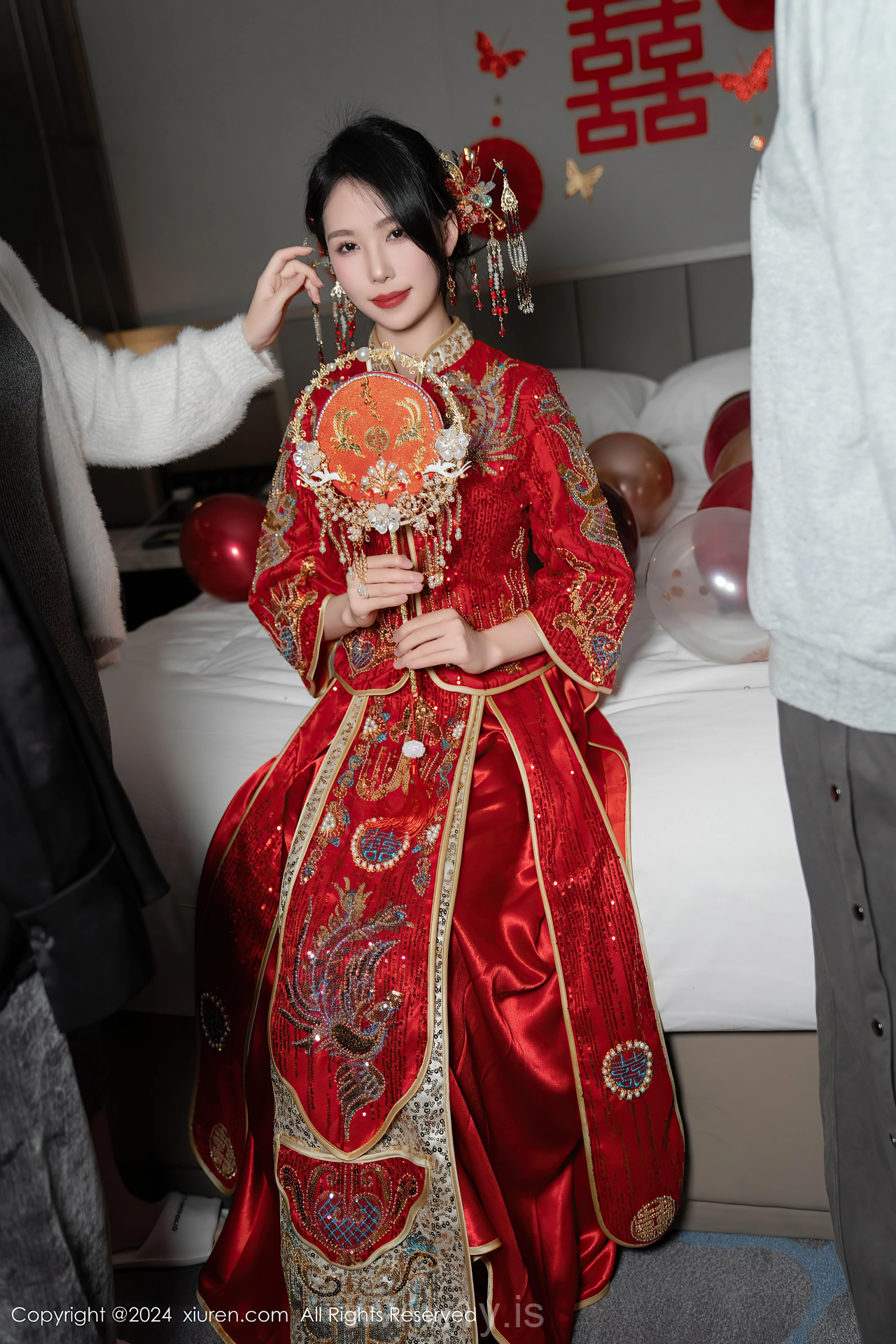 XIUREN(秀人网) No.8376 Refined Chinese Goddess 利世