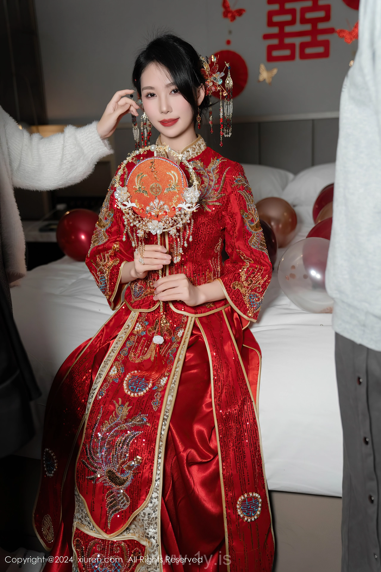 XIUREN(秀人网) No.8376 Refined Chinese Goddess 利世