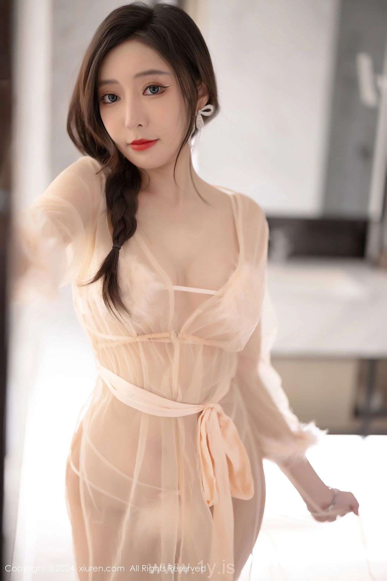 XIUREN(秀人网) No.8378 Sparkling & Trendy Asian Charmer 王馨瑶yanni