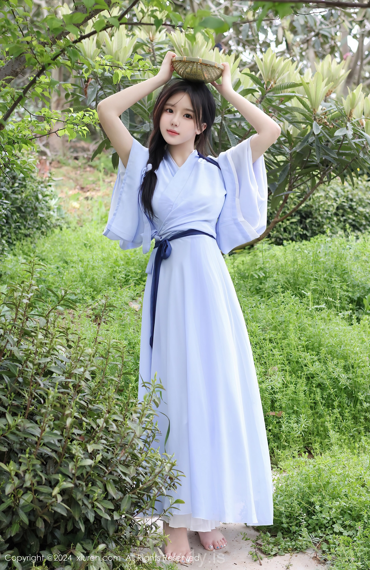 XIUREN(秀人网) No.8386 Decent Chinese Femme fatale 小薯条nienie