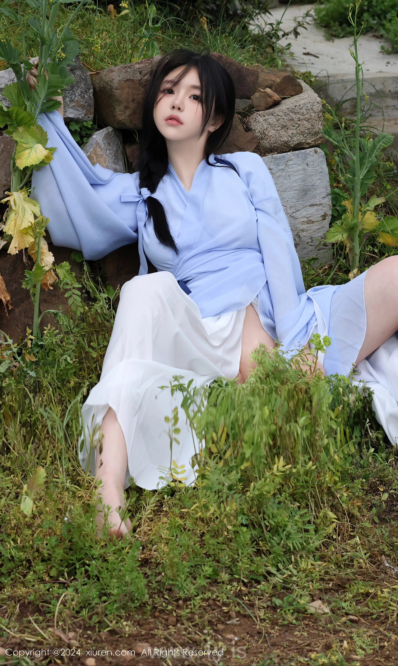 XIUREN(秀人网) No.8386 Decent Chinese Femme fatale 小薯条nienie