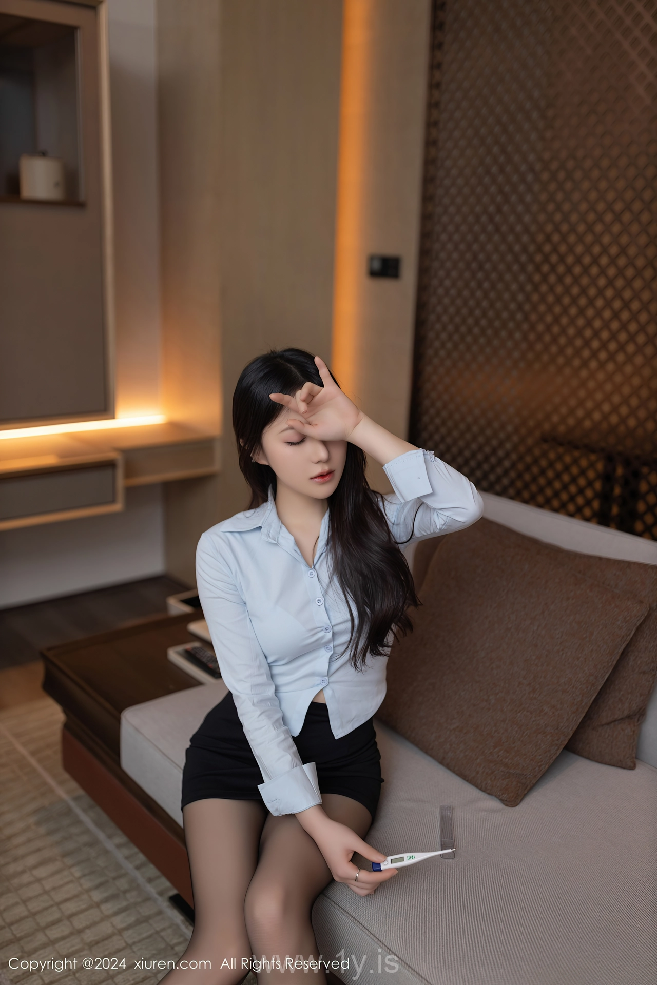 XIUREN(秀人网) No.8387 Stunning Asian Goddess 鱼子酱Fish