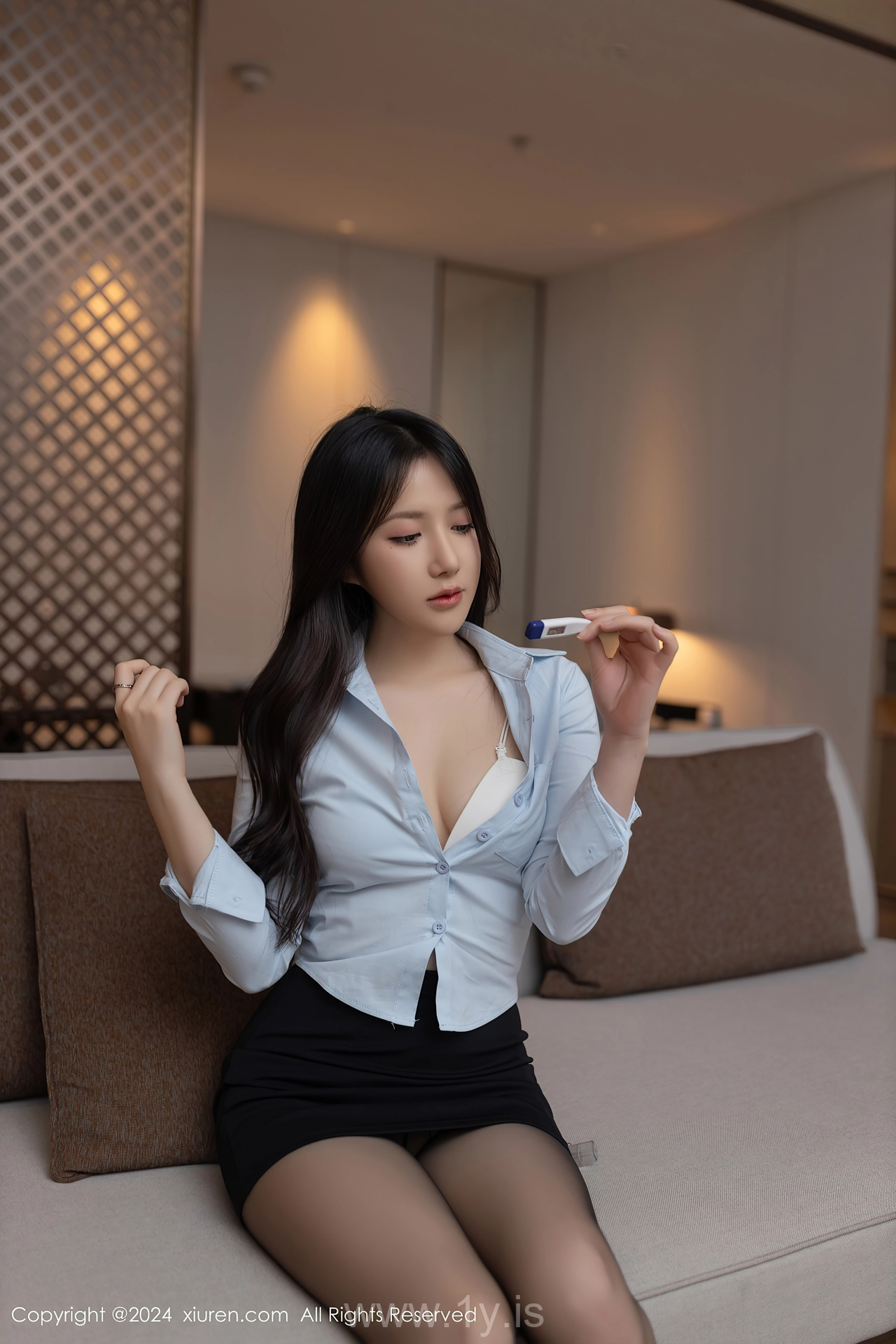 XIUREN(秀人网) No.8387 Stunning Asian Goddess 鱼子酱Fish