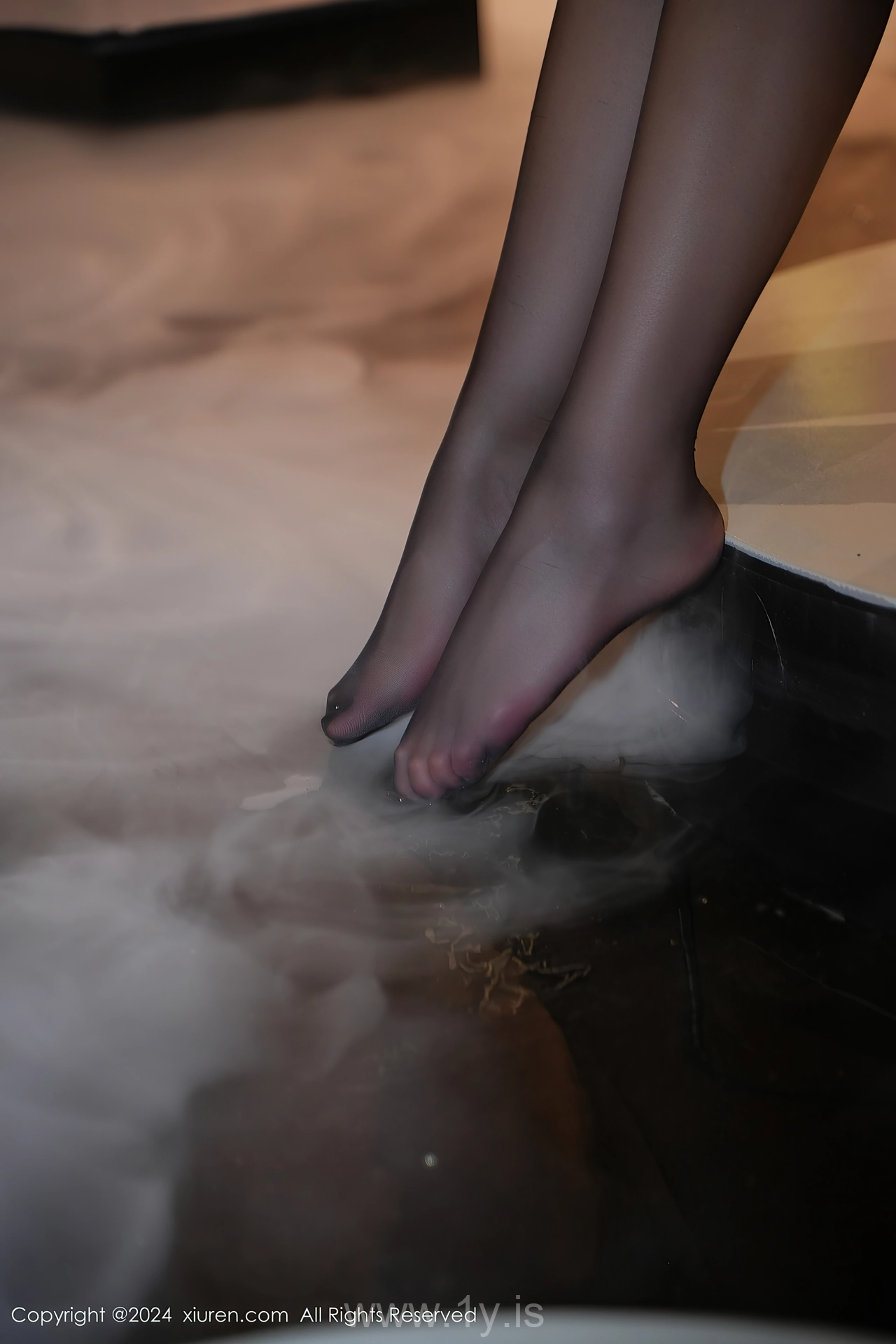 XIUREN(秀人网) No.8399 Beautiful & Adorable Asian Goddess Carol周妍希X