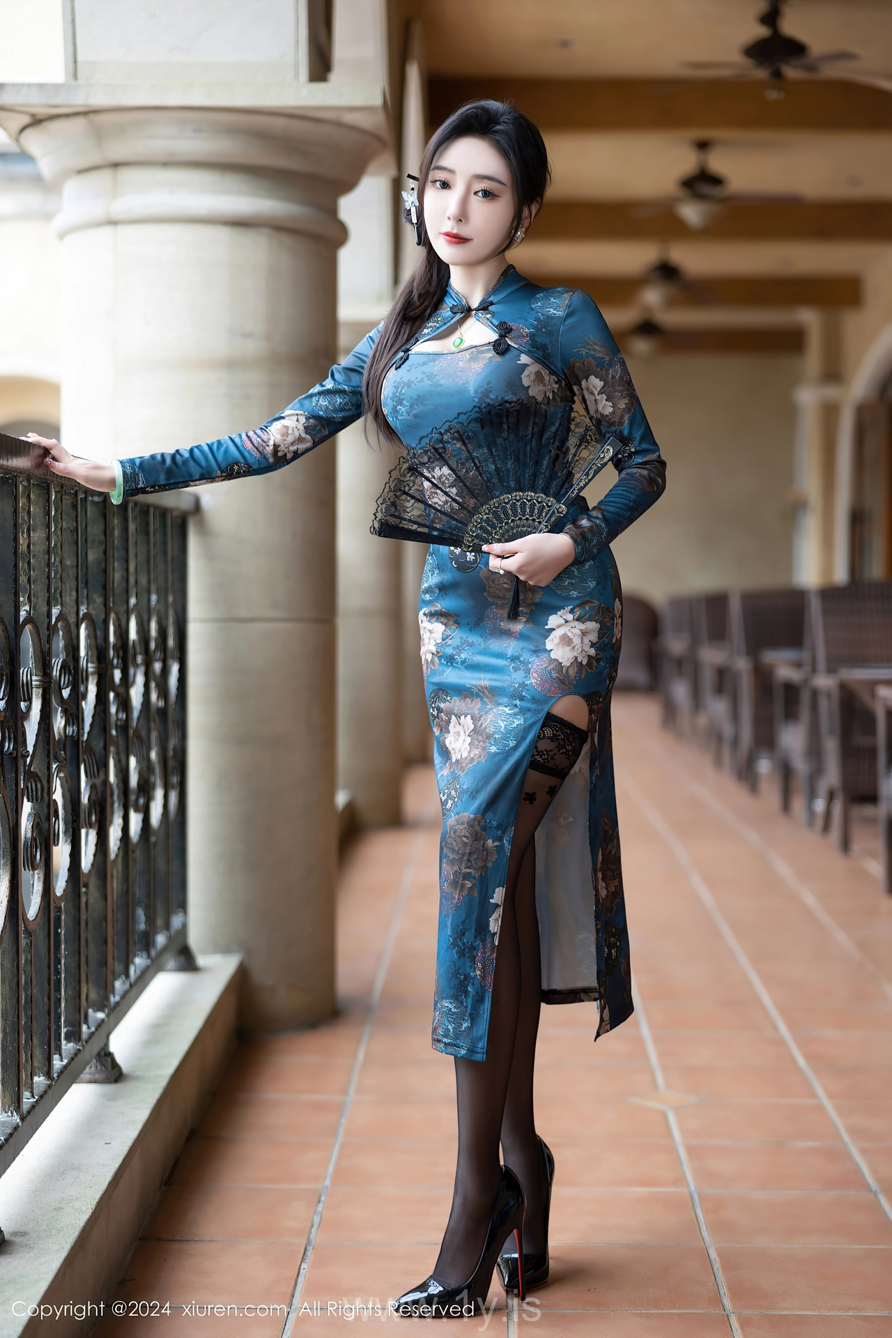 XIUREN(秀人网) No.8425 Quiet Asian Women 王馨瑶yanni