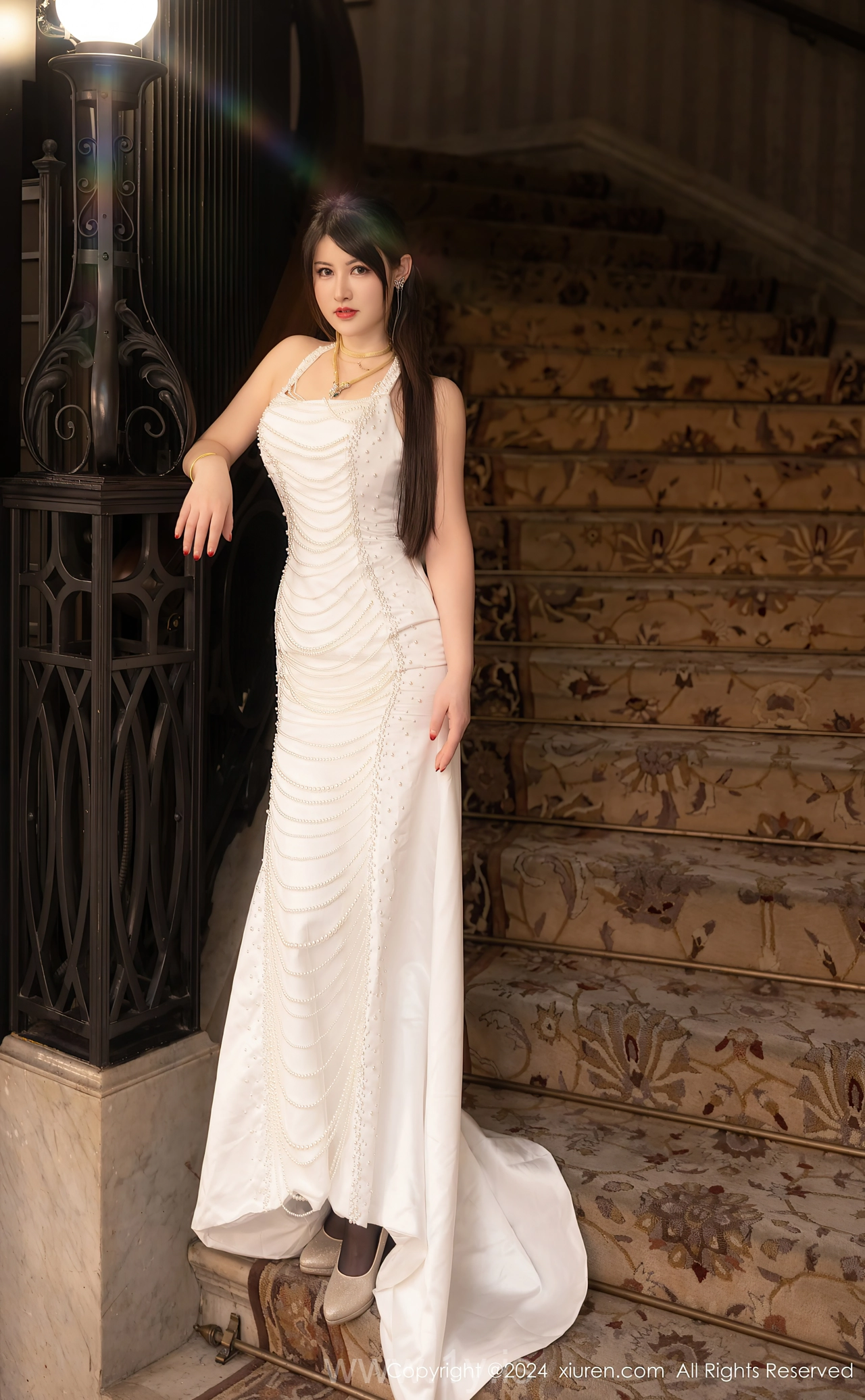 XIUREN(秀人网) No.8436 Enigmatic & Lovely Chinese Fox 诗诗kiki