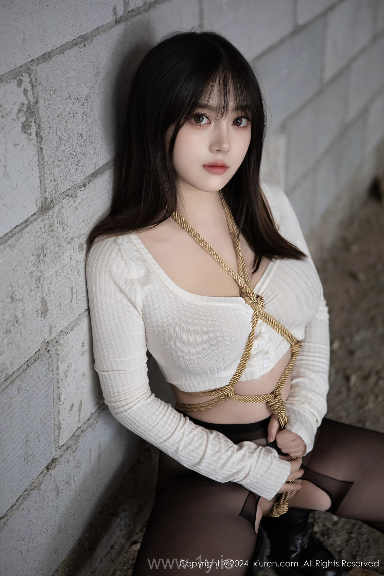 XIUREN(秀人网) No.8439 Trendy & Tempting Chinese Homebody Girl 豆瓣酱