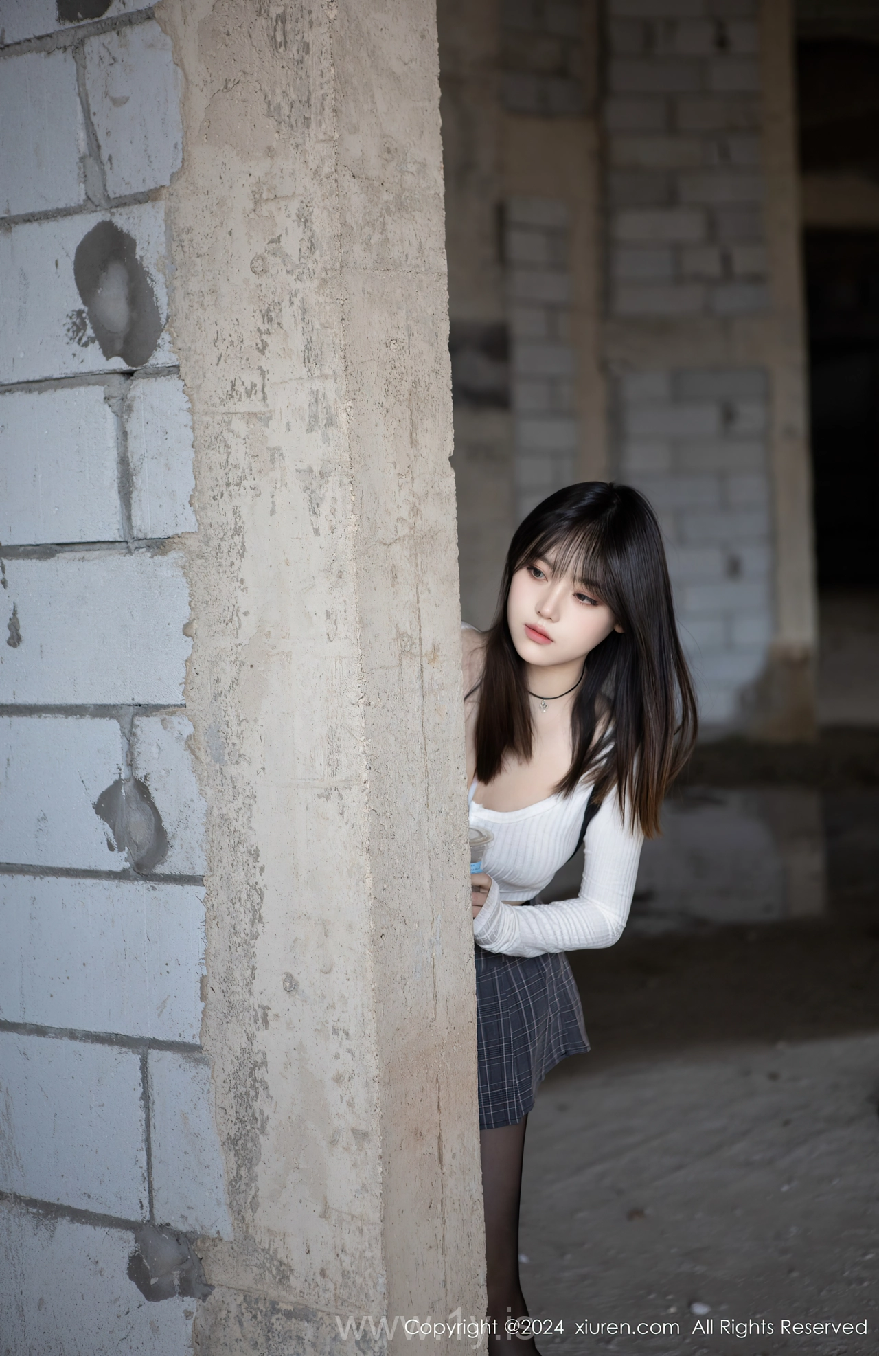 XIUREN(秀人网) No.8439 Trendy & Tempting Chinese Homebody Girl 豆瓣酱