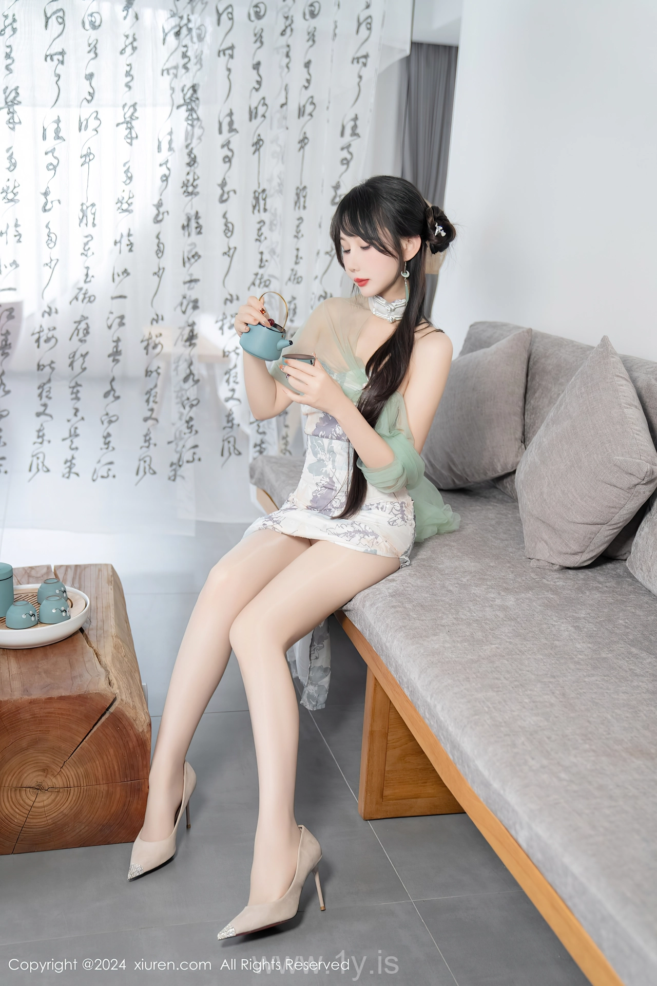 XIUREN(秀人网) No.8448 Enchanting & Flawless Asian Homebody Girl 波巧酱