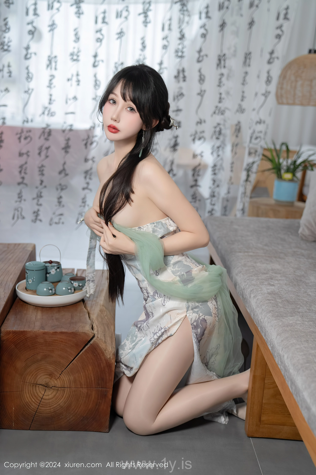 XIUREN(秀人网) No.8448 Enchanting & Flawless Asian Homebody Girl 波巧酱