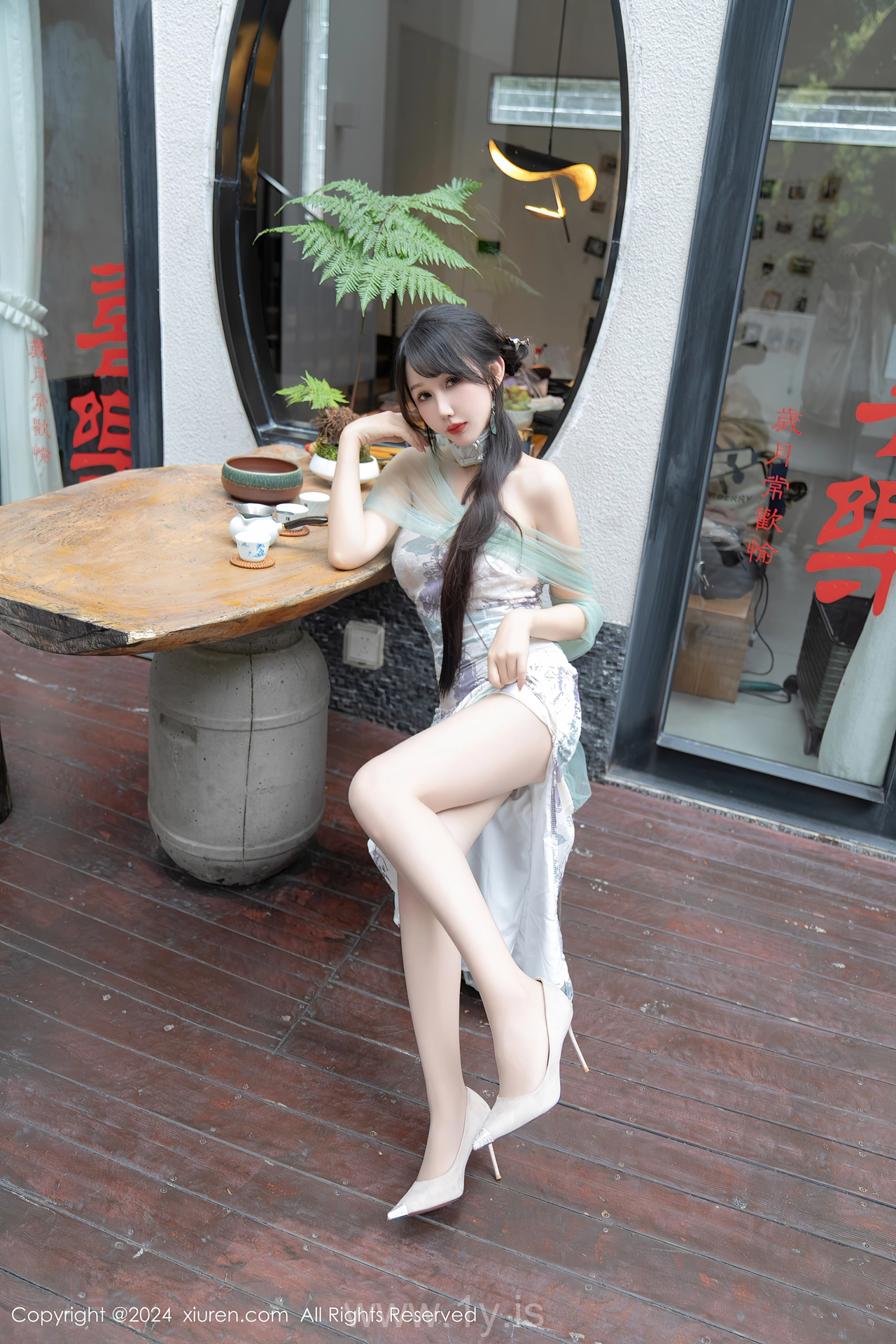 XIUREN(秀人网) No.8448 Enchanting & Flawless Asian Homebody Girl 波巧酱