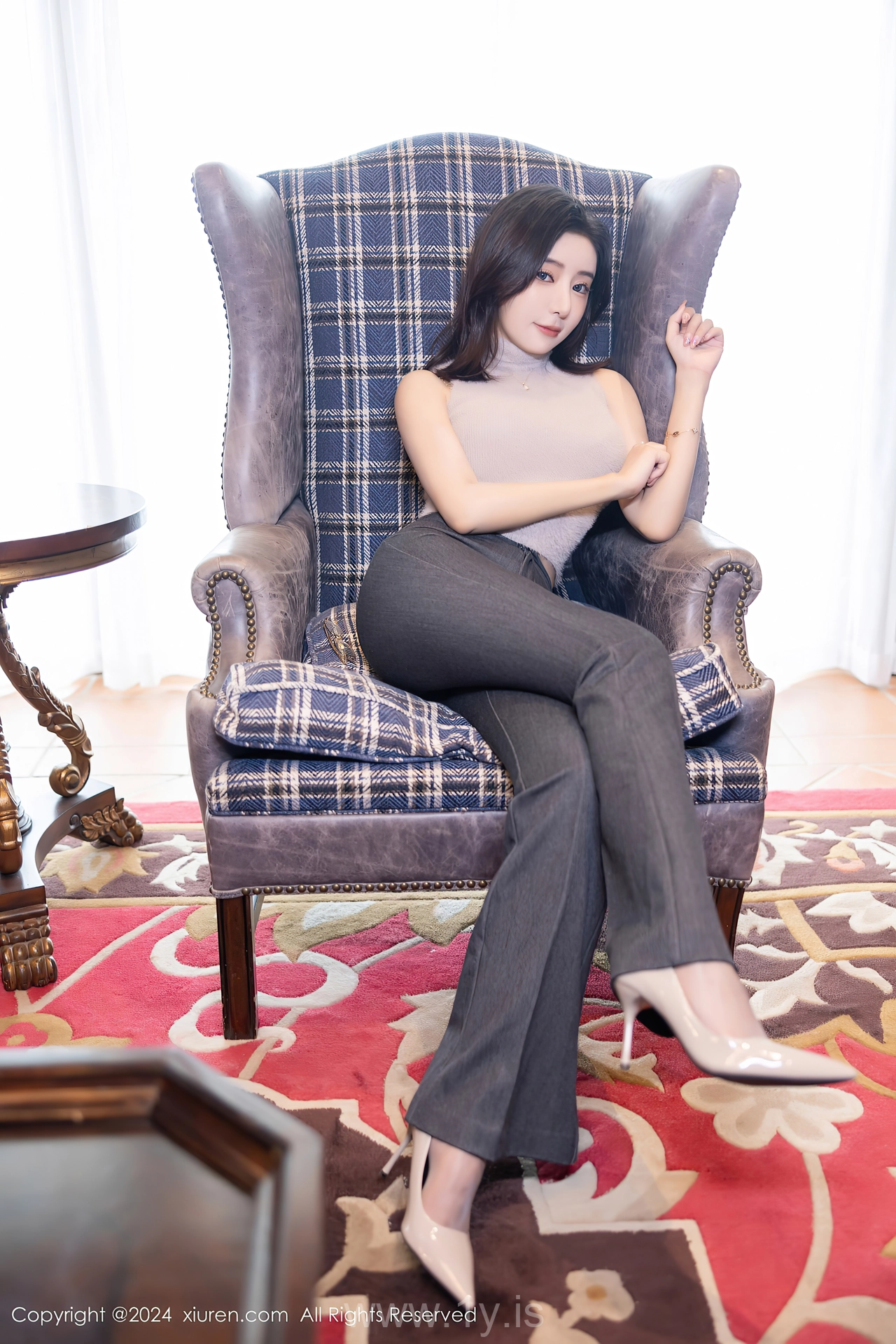 XIUREN(秀人网) No.8451 Mesmerizing & Enigmatic Asian Enchantress 王馨瑶yanni