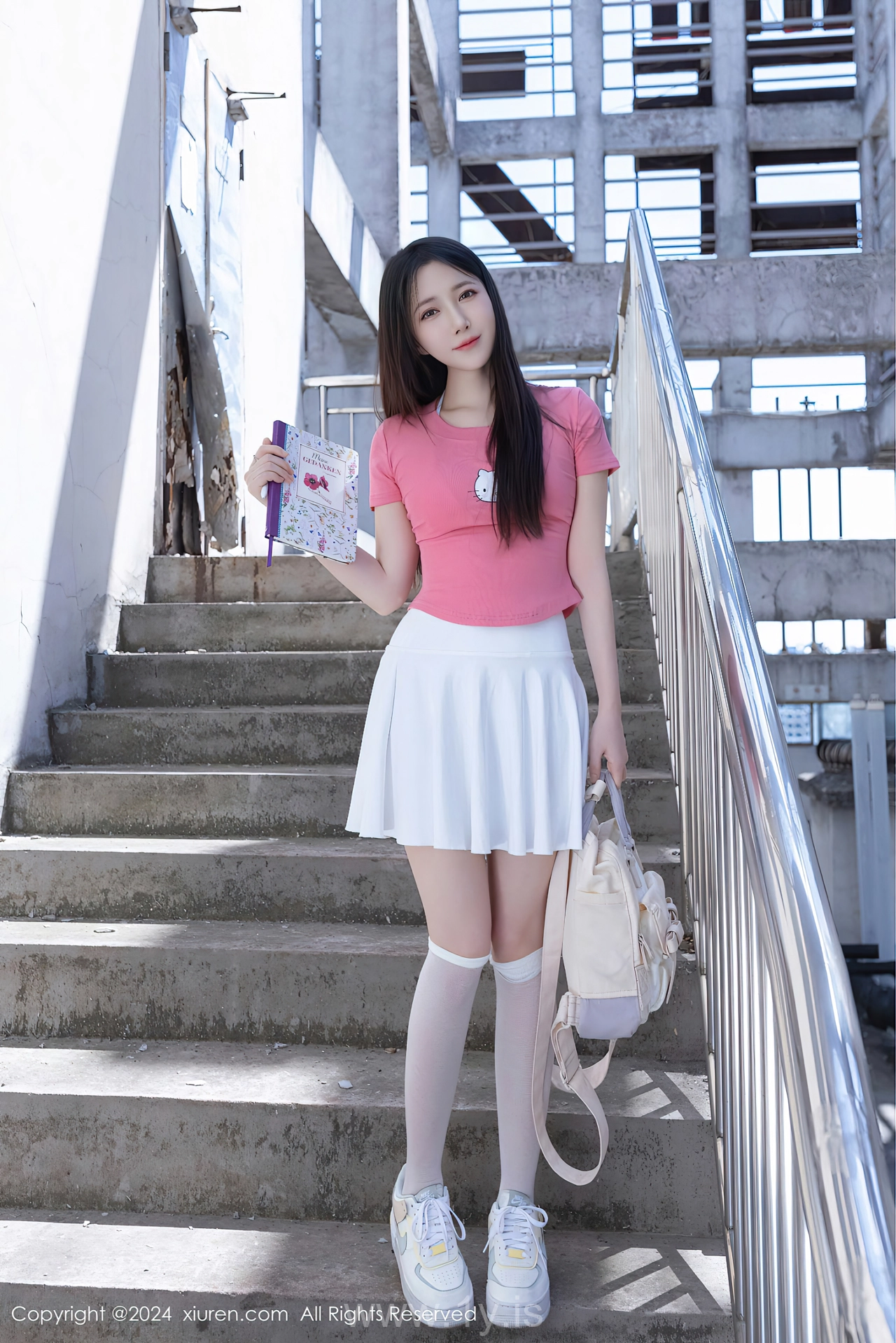 XIUREN(秀人网) No.8457 Innocent & Lovely Chinese Jewel 鱼子酱Fish