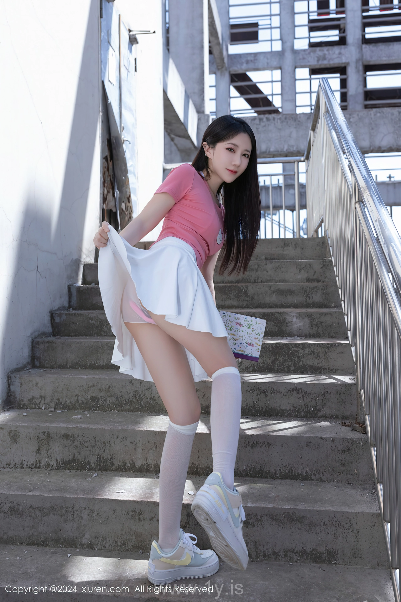 XIUREN(秀人网) No.8457 Innocent & Lovely Chinese Jewel 鱼子酱Fish