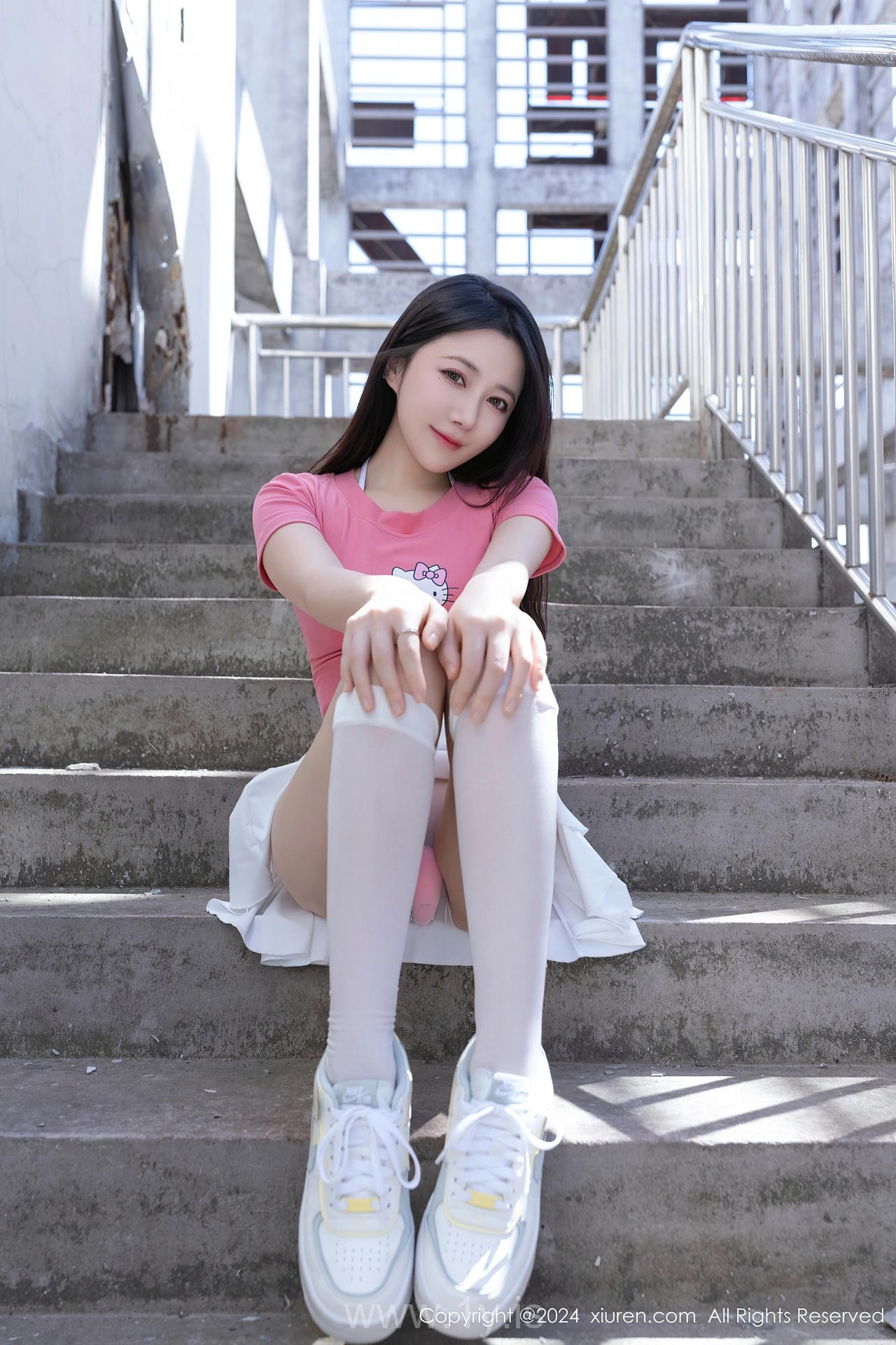 XIUREN(秀人网) No.8457 Innocent & Lovely Chinese Jewel 鱼子酱Fish