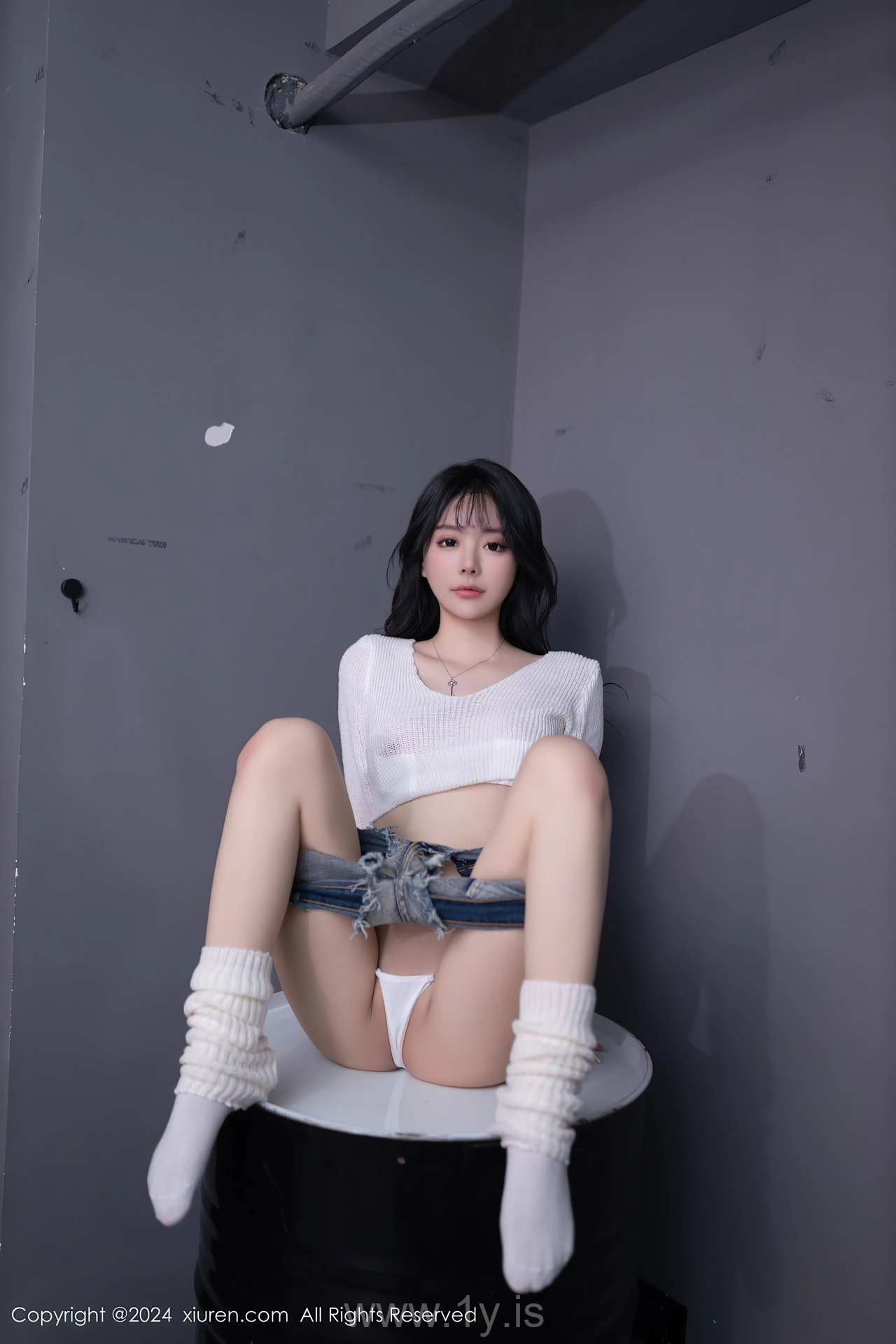 XIUREN(秀人网) No.8458 Stylish Asian Chick 幼幼