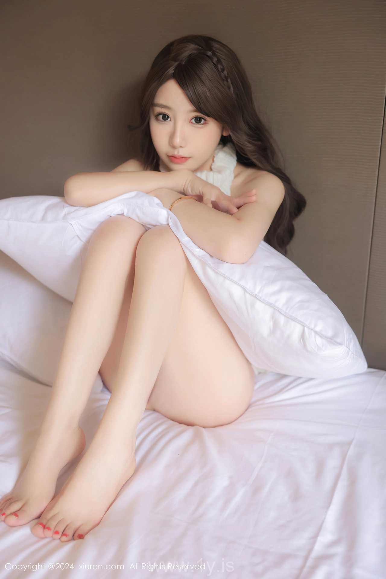 XIUREN(秀人网) No.8459 Slim Chinese Women 桃妖夭