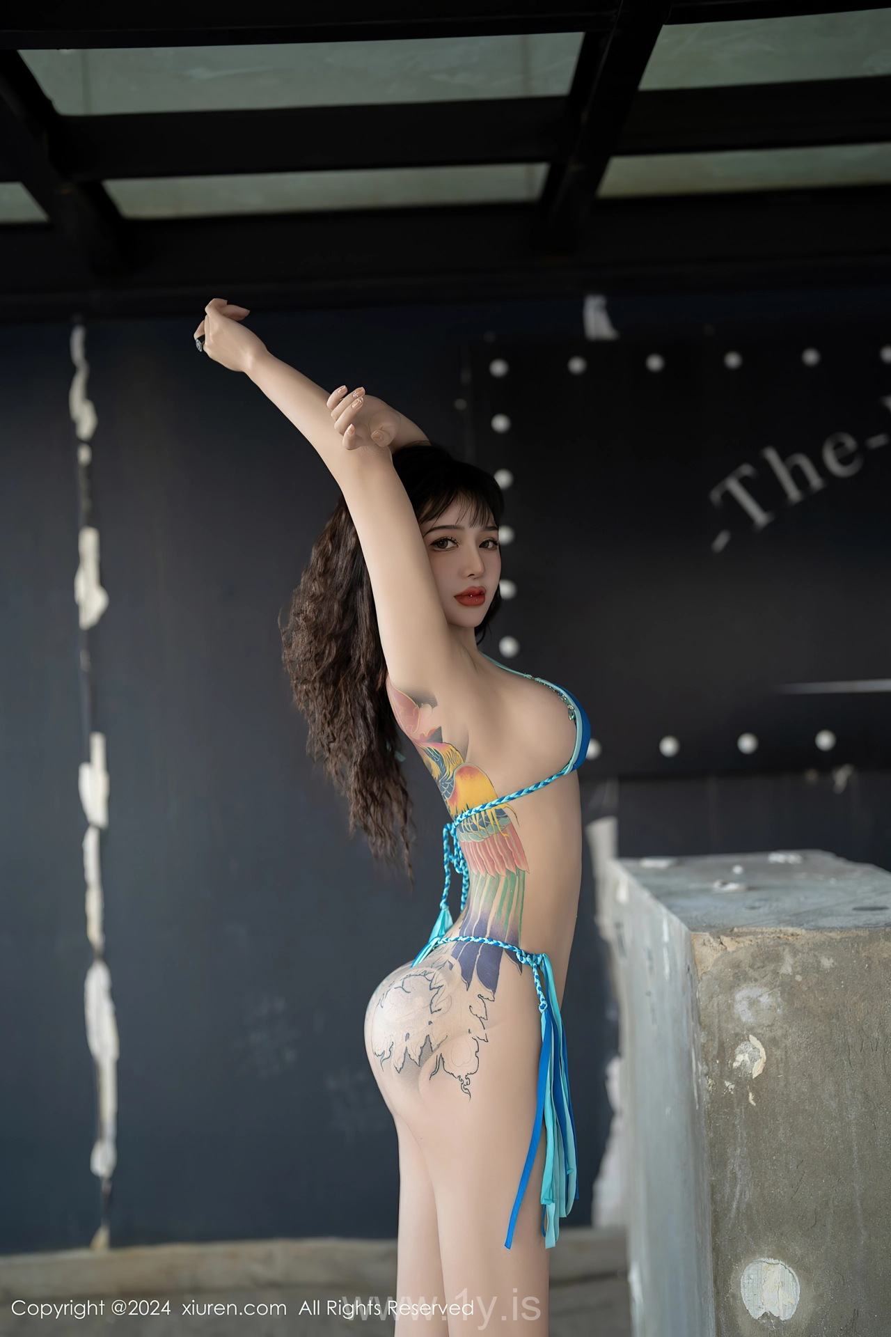 XIUREN(秀人网) No.8460 Captivating Chinese Model 文静儿