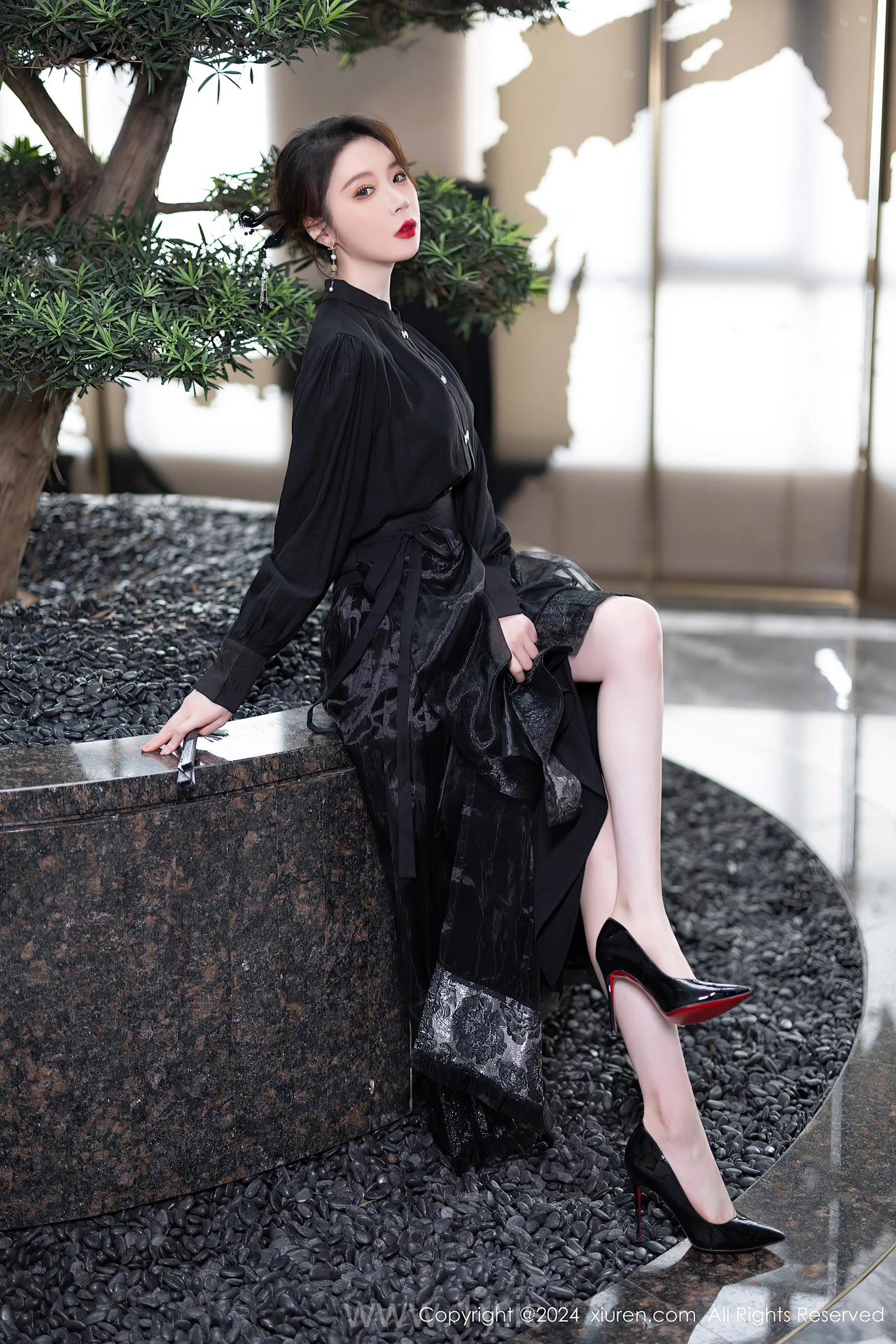 XIUREN(秀人网) No.8465 Breathtaking Asian Cutie 梦心玥