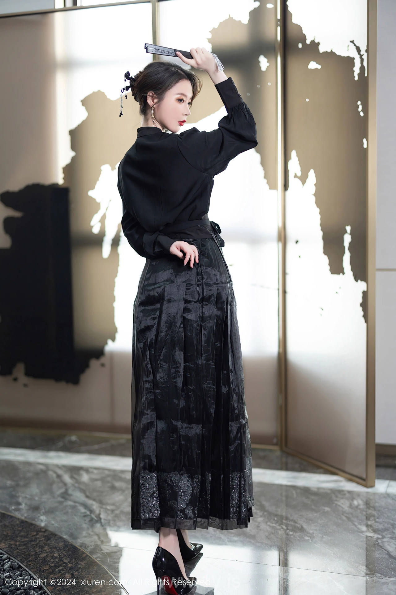 XIUREN(秀人网) No.8465 Breathtaking Asian Cutie 梦心玥