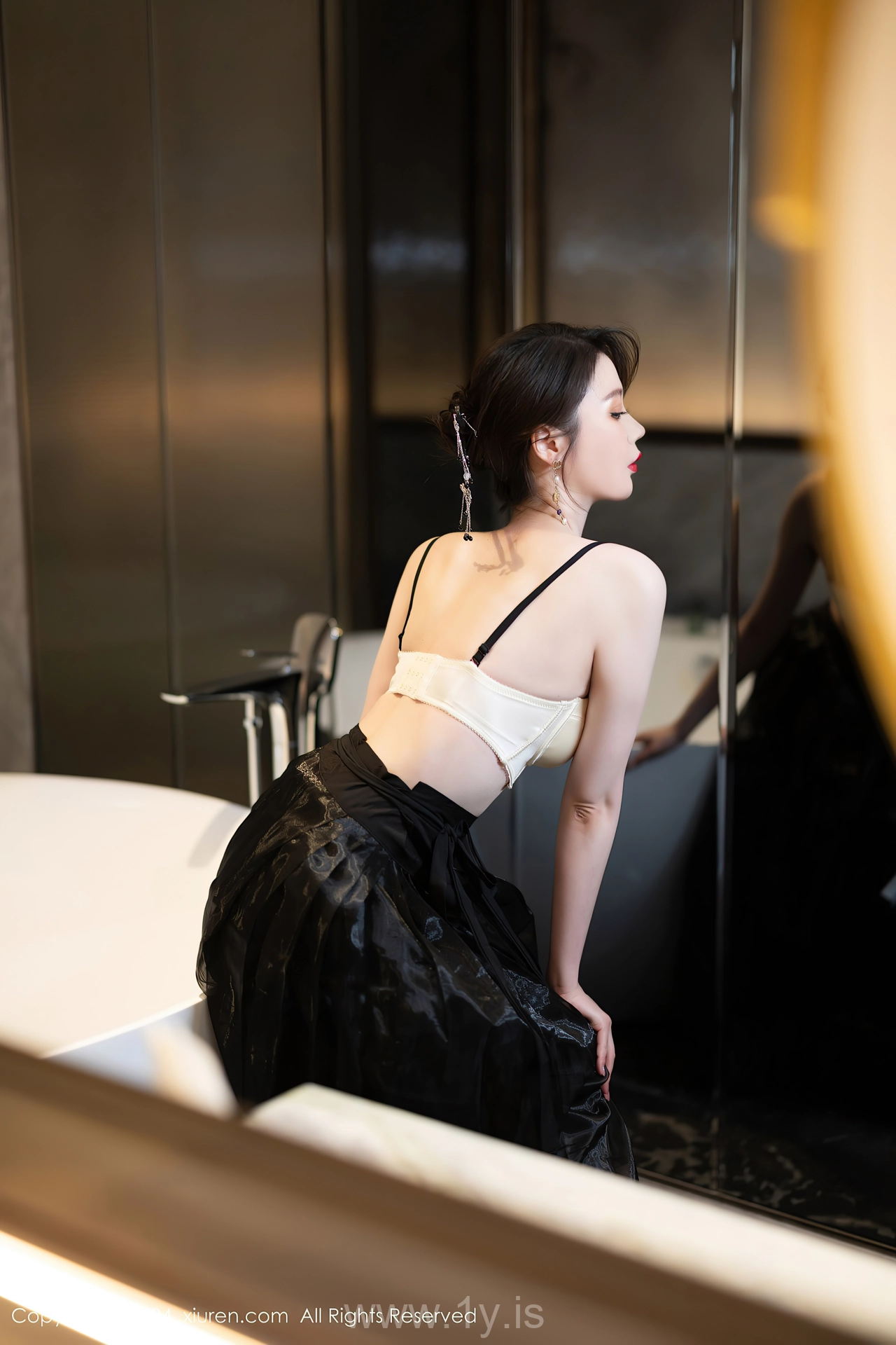 XIUREN(秀人网) No.8465 Breathtaking Asian Cutie 梦心玥