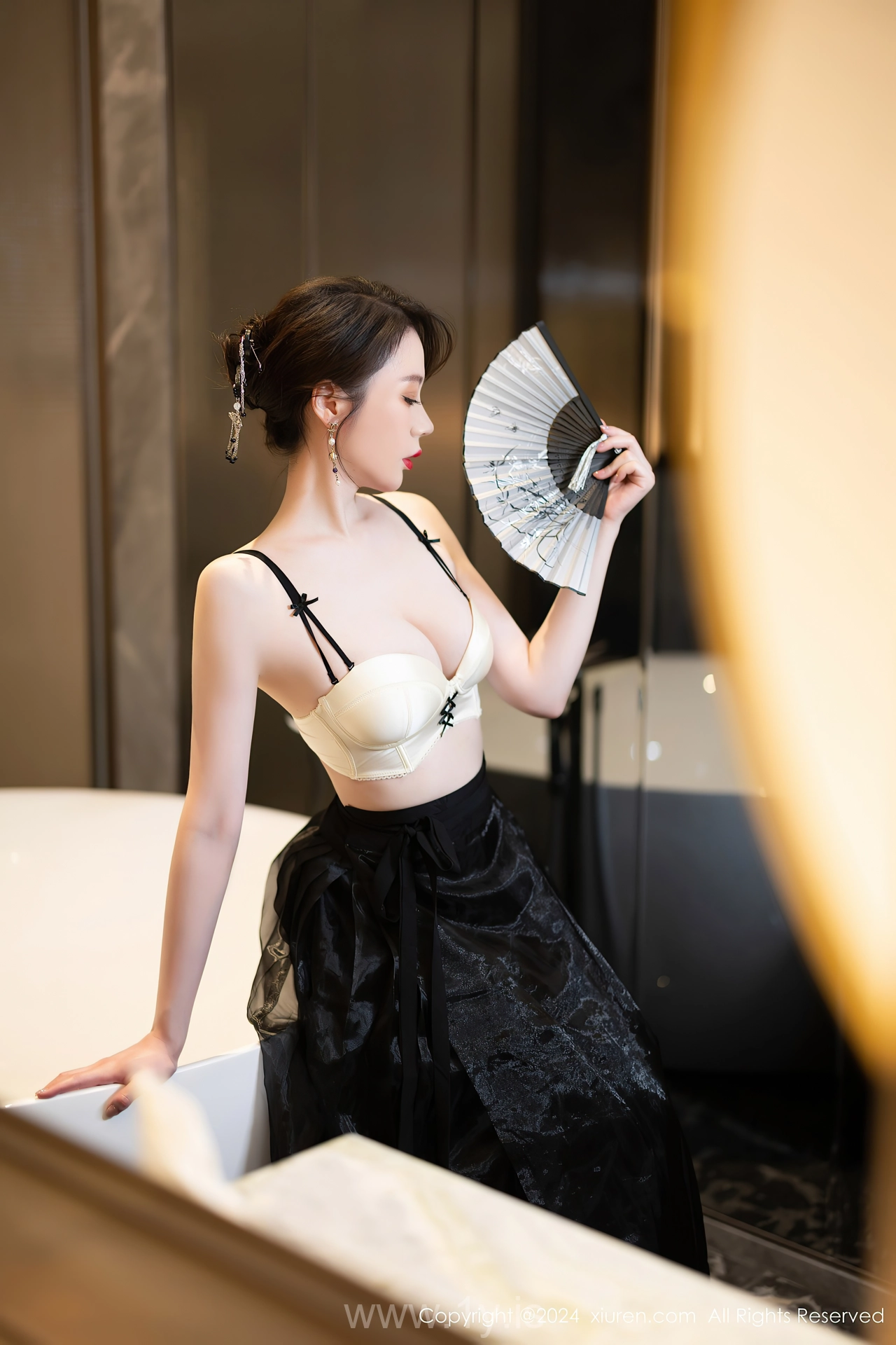 XIUREN(秀人网) No.8465 Breathtaking Asian Cutie 梦心玥