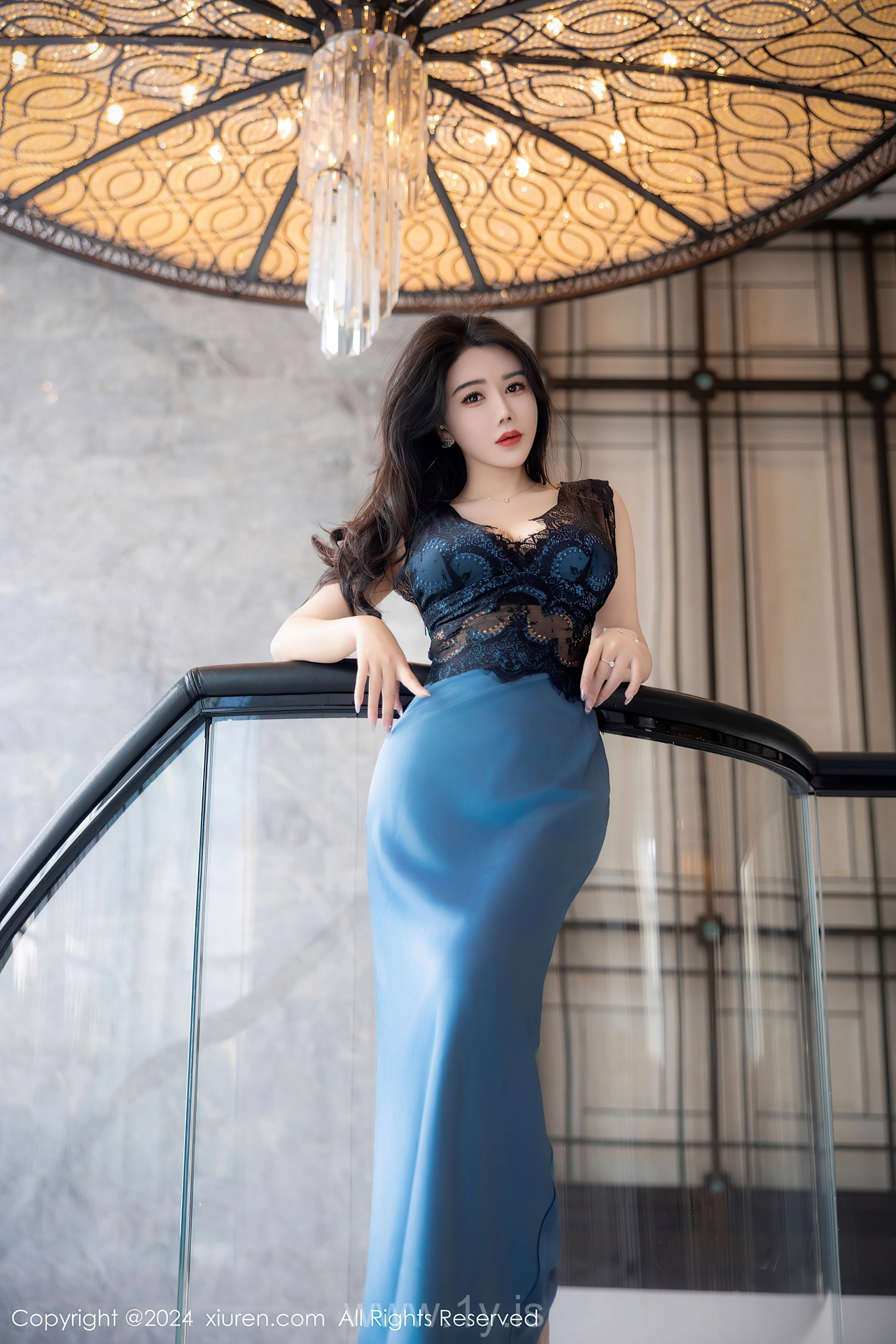 XIUREN(秀人网) No.8466 Breathtaking & Intriguing Chinese Siren 李若汐