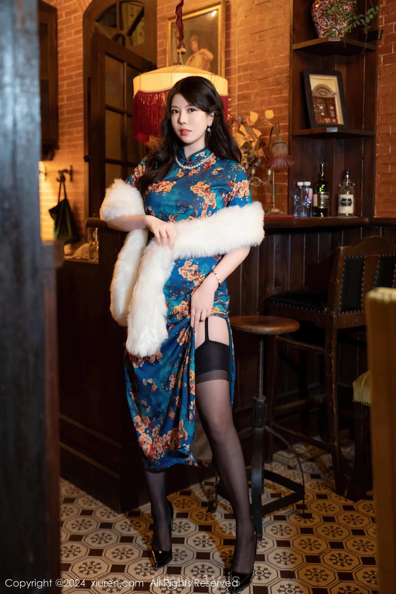 XIUREN(秀人网) No.8476 Lovely & Dazzling Asian Seductress 白茹雪abby