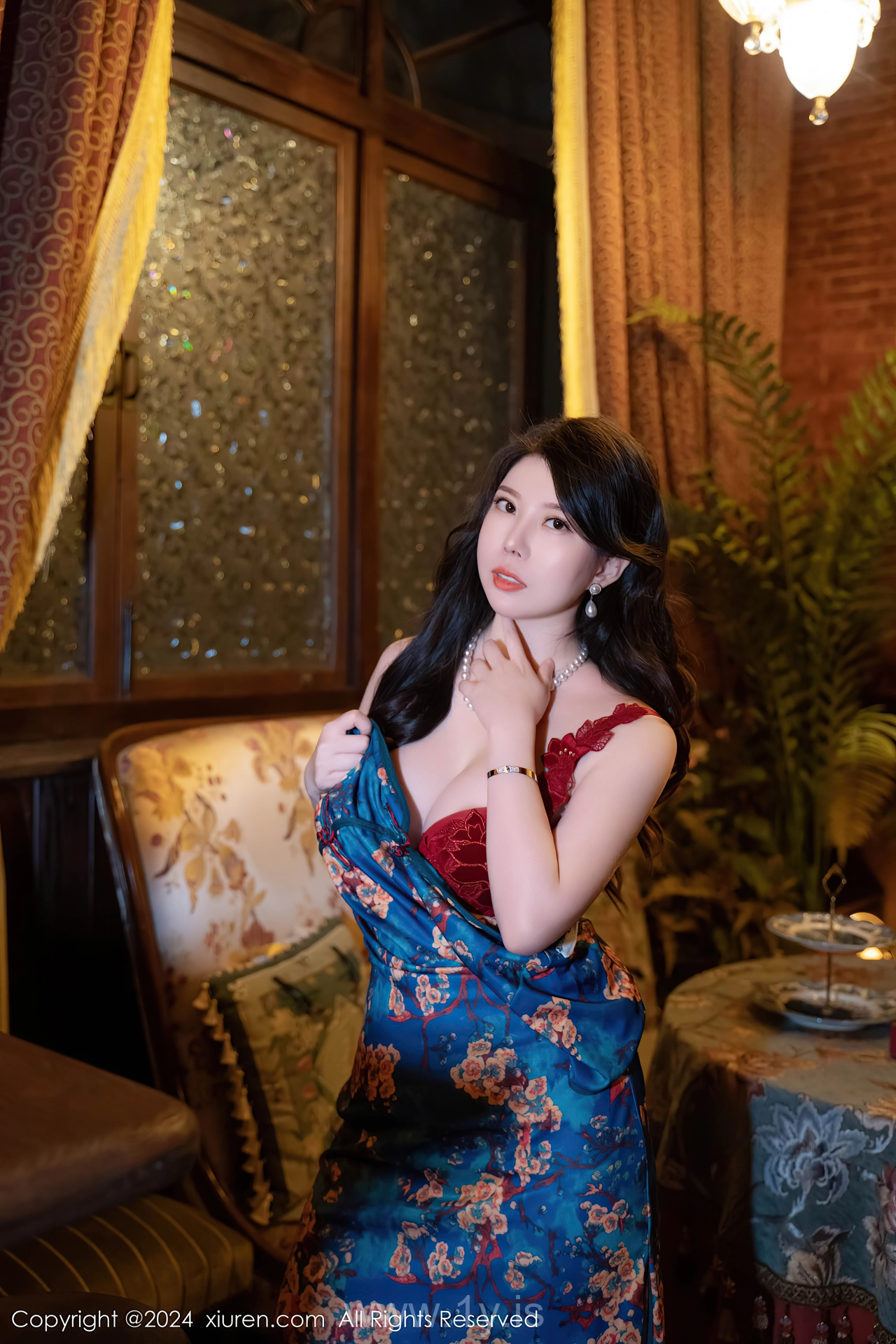 XIUREN(秀人网) No.8476 Lovely & Dazzling Asian Seductress 白茹雪abby