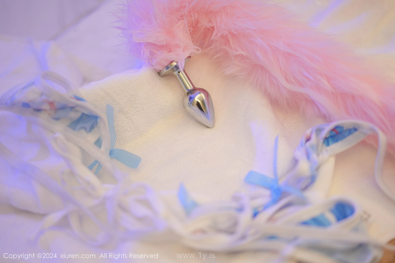 XIUREN(秀人网) No.8478 Flawless & Pretty Asian Chick 妲己_Toxic