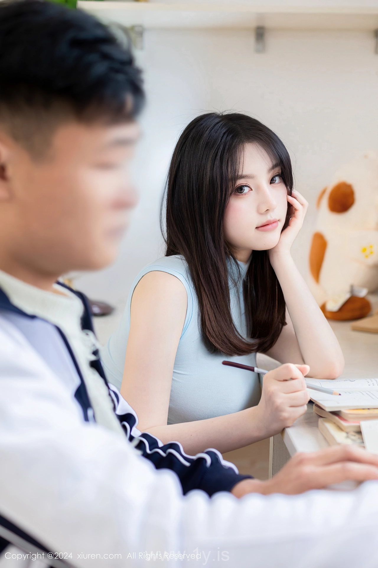 XIUREN(秀人网) No.8482 Lively Asian Girl 豆瓣酱