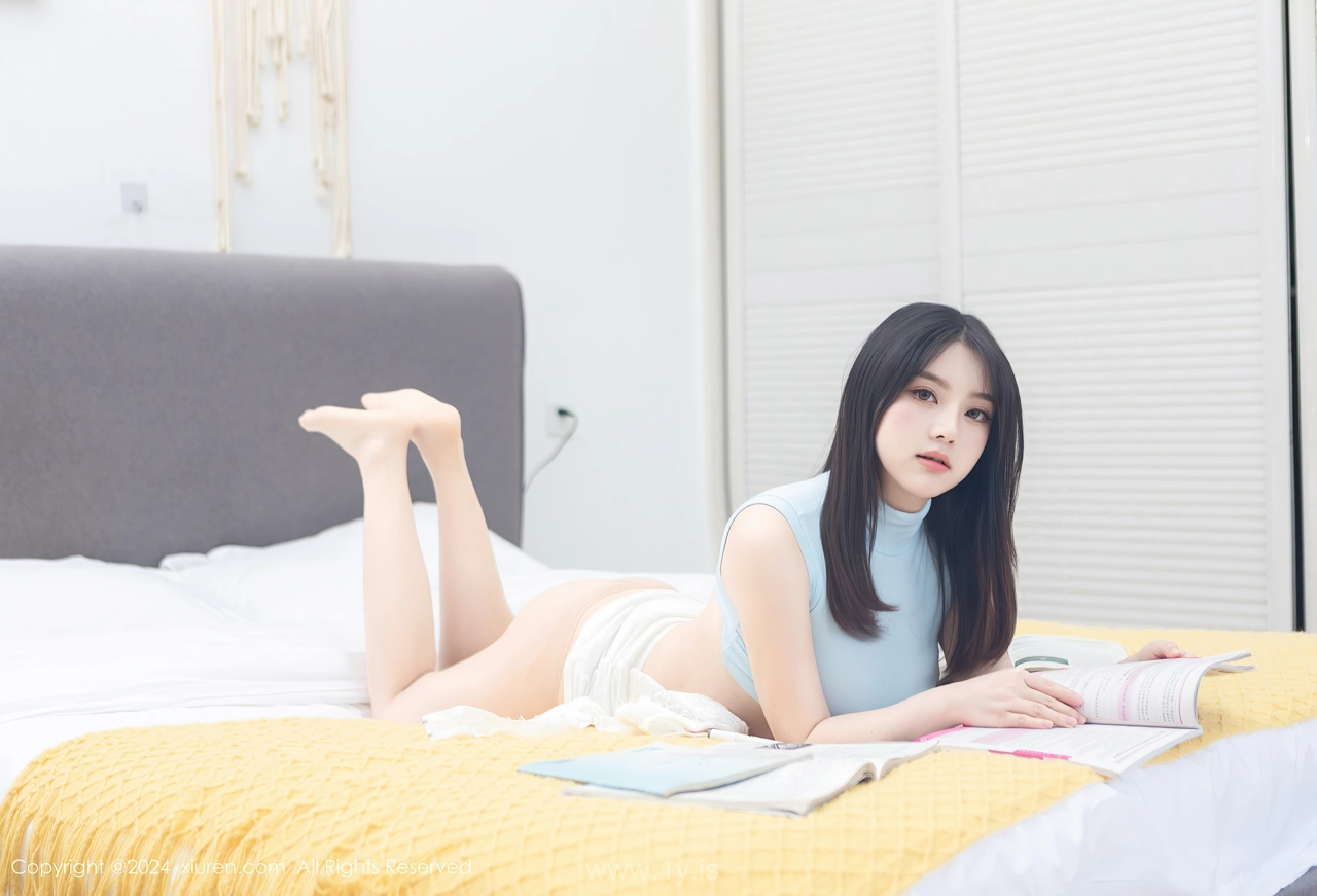 XIUREN(秀人网) No.8482 Lively Asian Girl 豆瓣酱