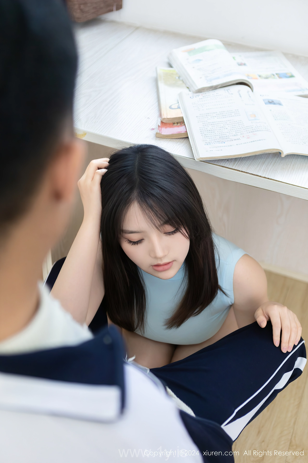 XIUREN(秀人网) No.8482 Lively Asian Girl 豆瓣酱