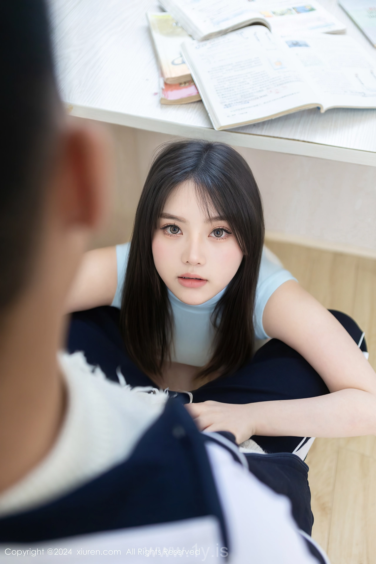 XIUREN(秀人网) No.8482 Lively Asian Girl 豆瓣酱