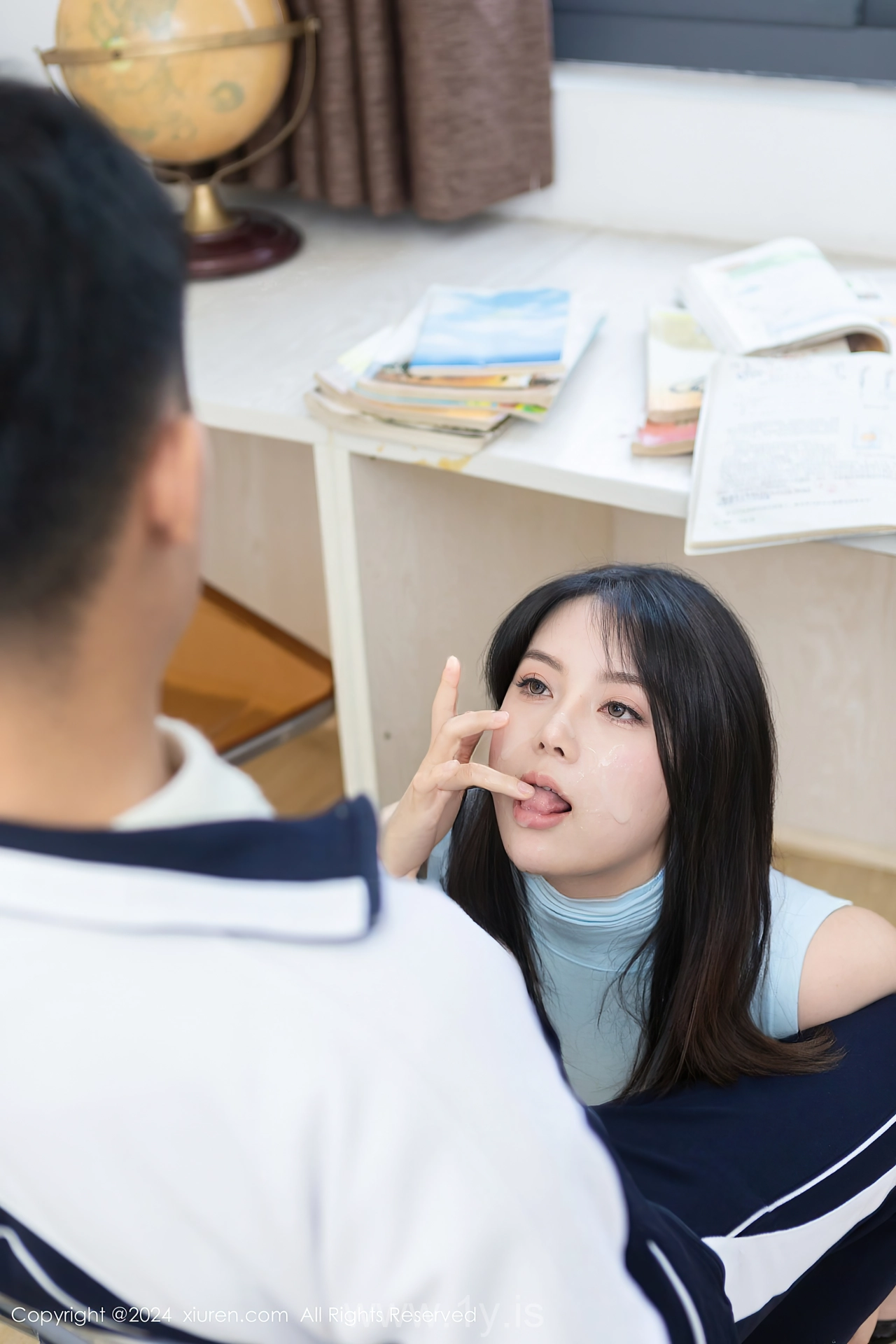 XIUREN(秀人网) No.8482 Lively Asian Girl 豆瓣酱