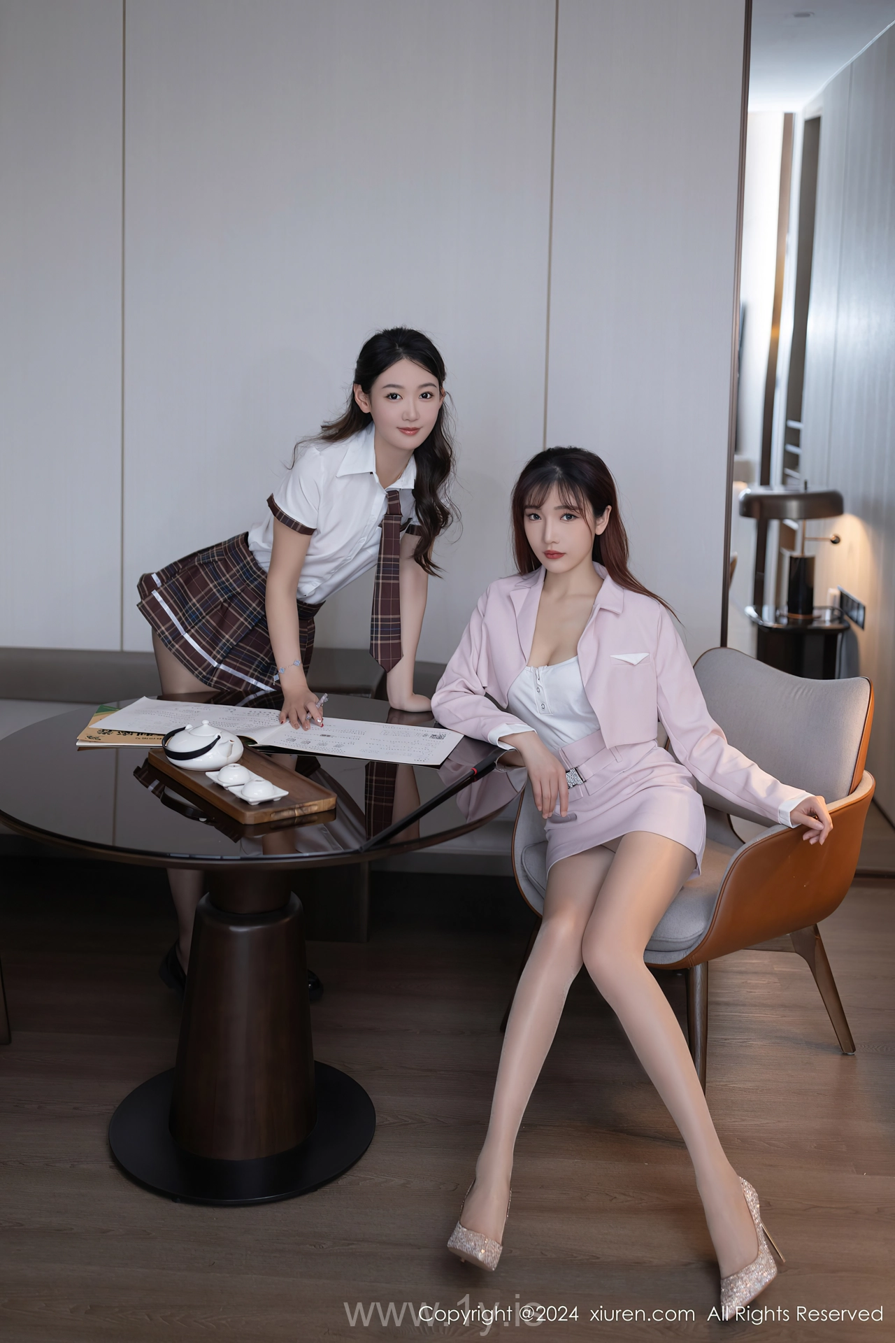 XIUREN(秀人网) No.8485 Luminous & Angelic Chinese Belle 唐安琪模特合集