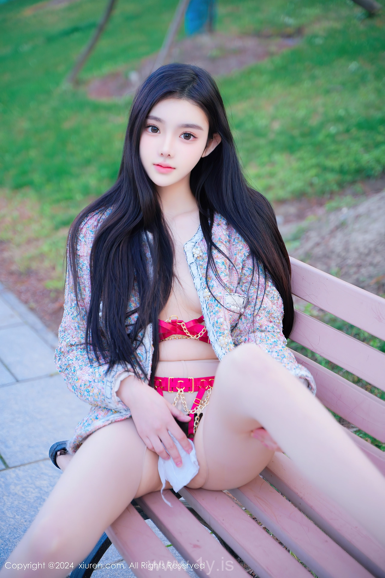 XIUREN(秀人网) No.8489 Sultry Asian Angel 龙雪儿