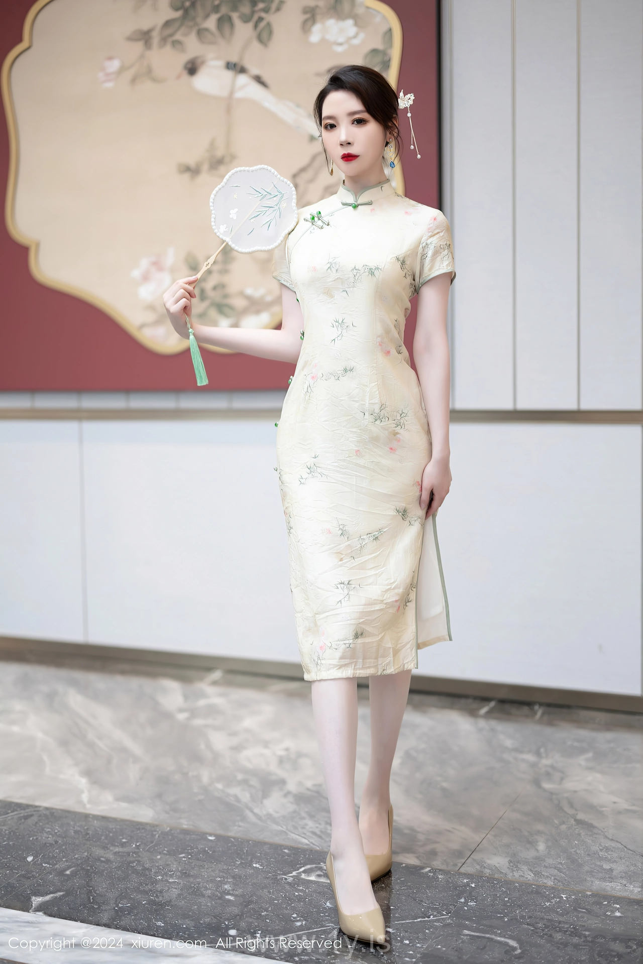 XIUREN(秀人网) No.8497 Attractive & Fancy Asian Peri 梦心玥