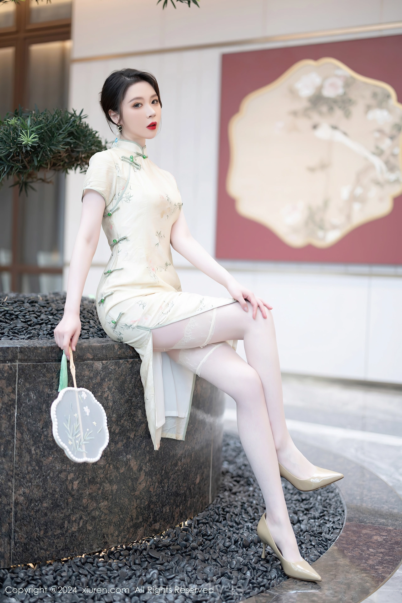 XIUREN(秀人网) No.8497 Attractive & Fancy Asian Peri 梦心玥