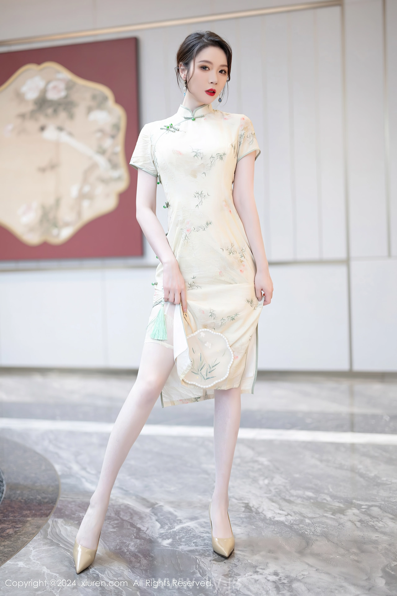 XIUREN(秀人网) No.8497 Attractive & Fancy Asian Peri 梦心玥