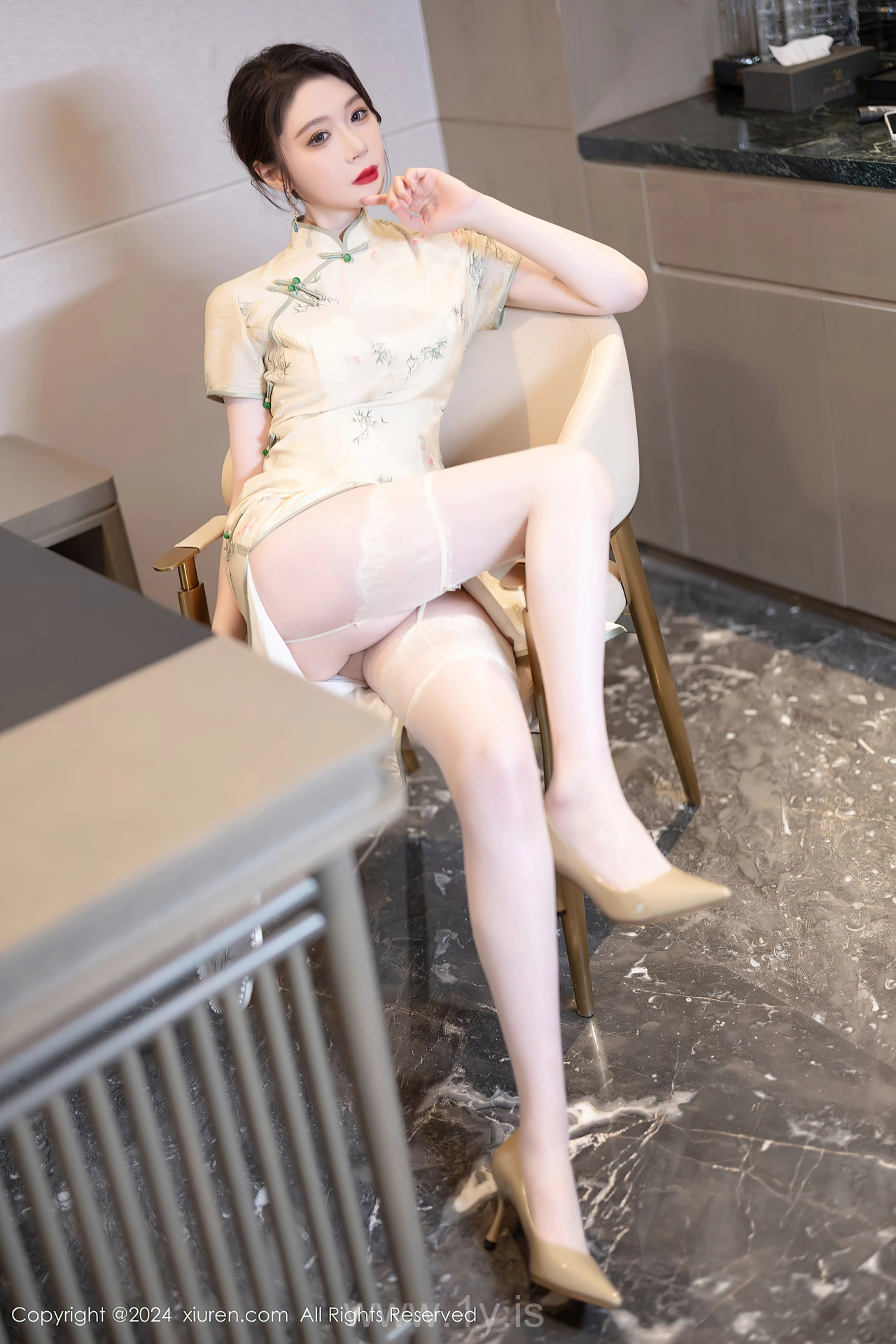 XIUREN(秀人网) No.8497 Attractive & Fancy Asian Peri 梦心玥