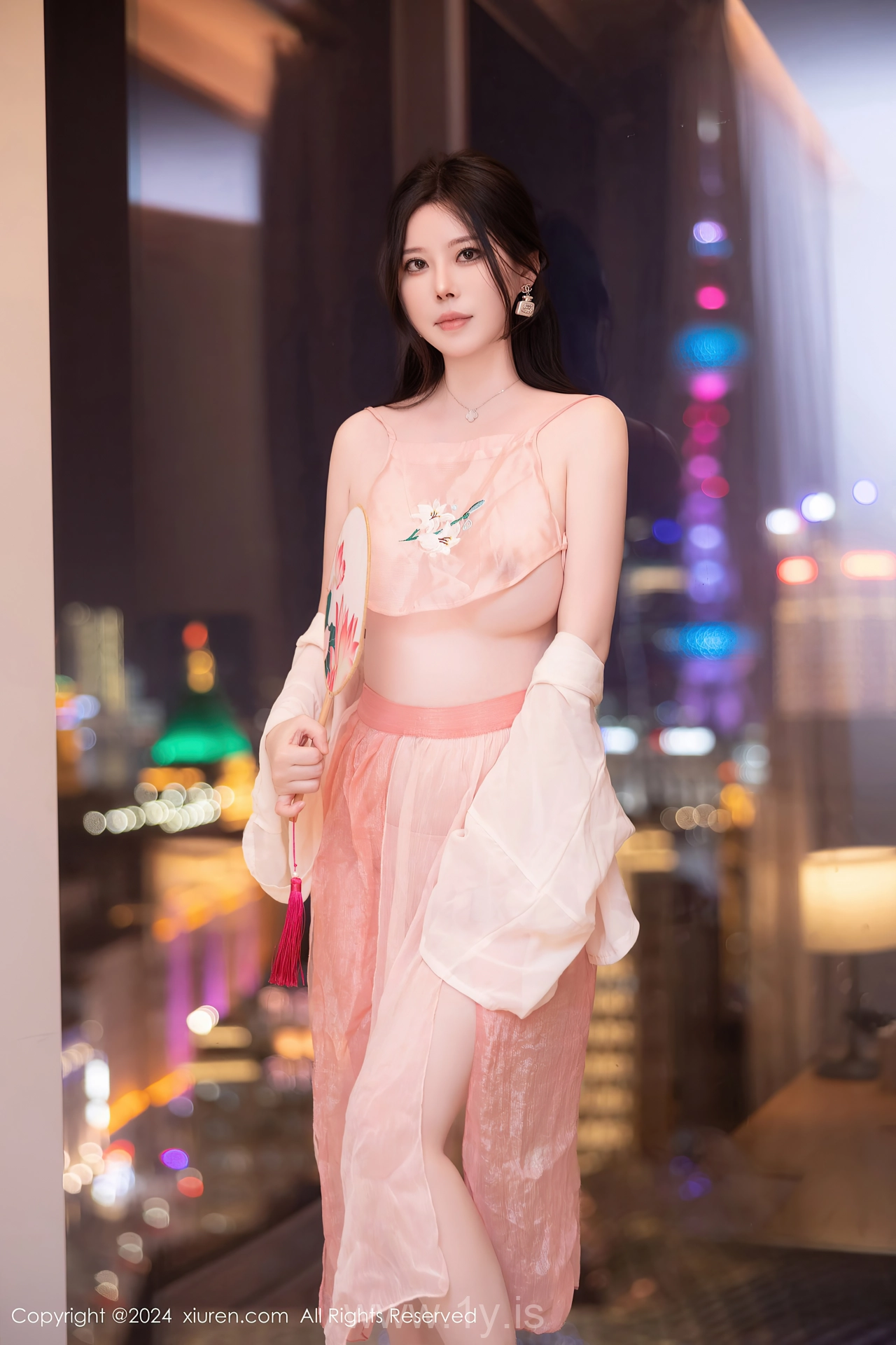 XIUREN(秀人网) No.8503 Flawless Asian Femme fatale 白茹雪abby